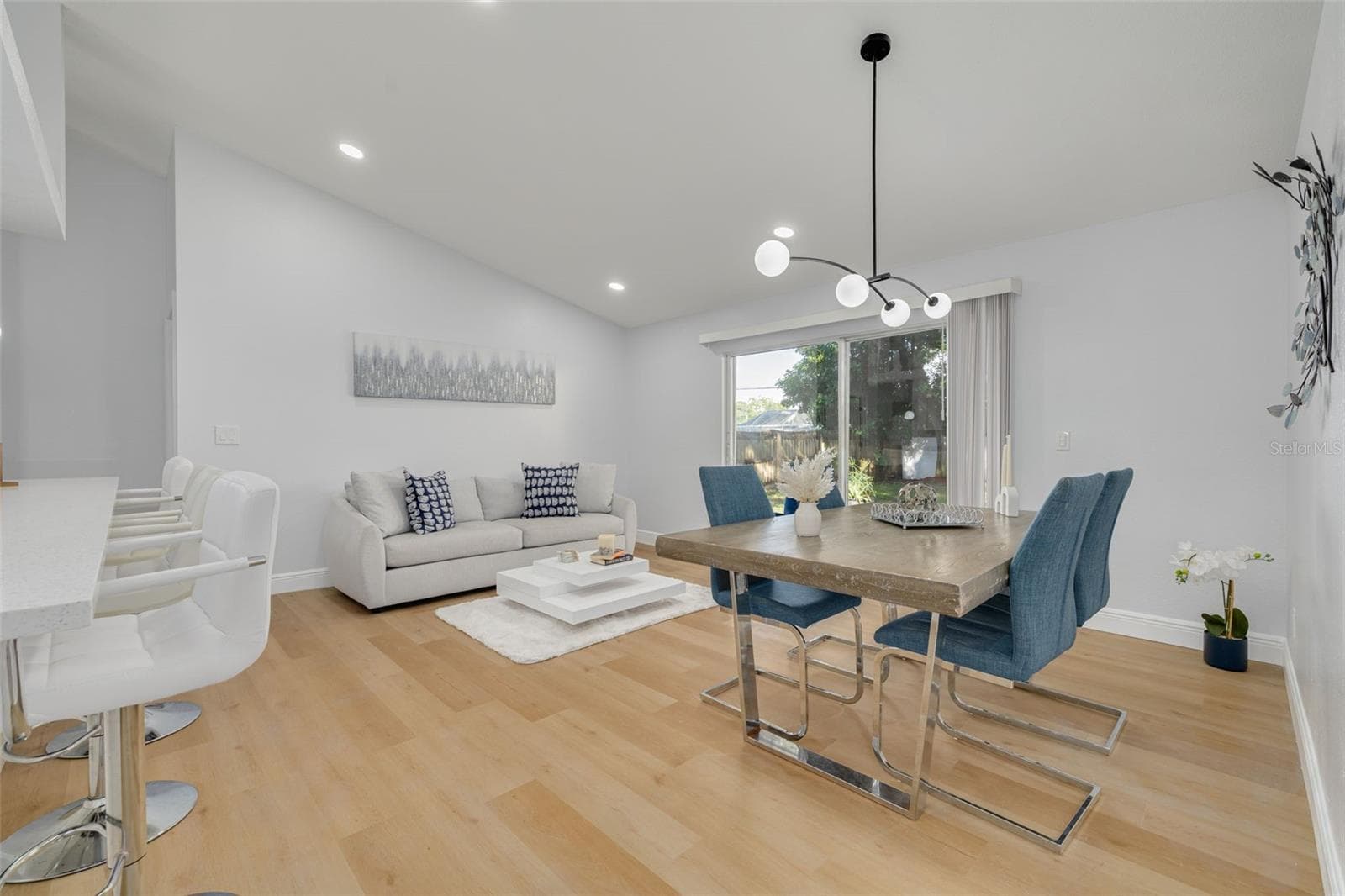 Single Family Residence at 5 S JUPITER AVE, CLEARWATER, photo 12 of 30