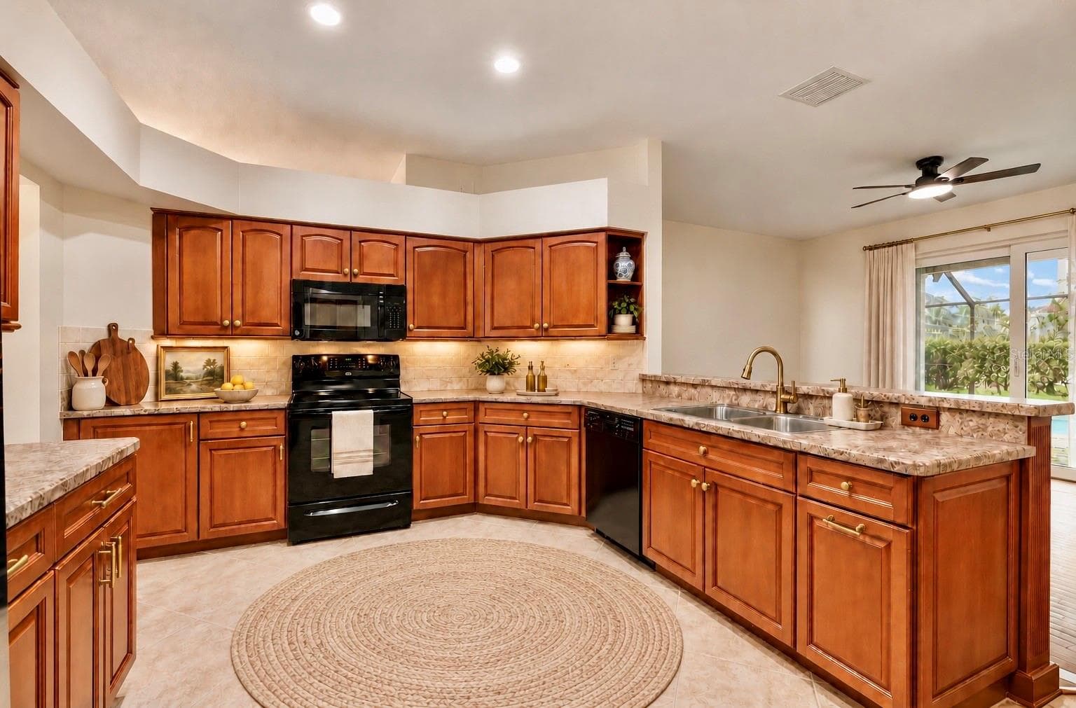 Single Family Residence at 5306 WATERLEAF CT, VALRICO, photo 24 of 96