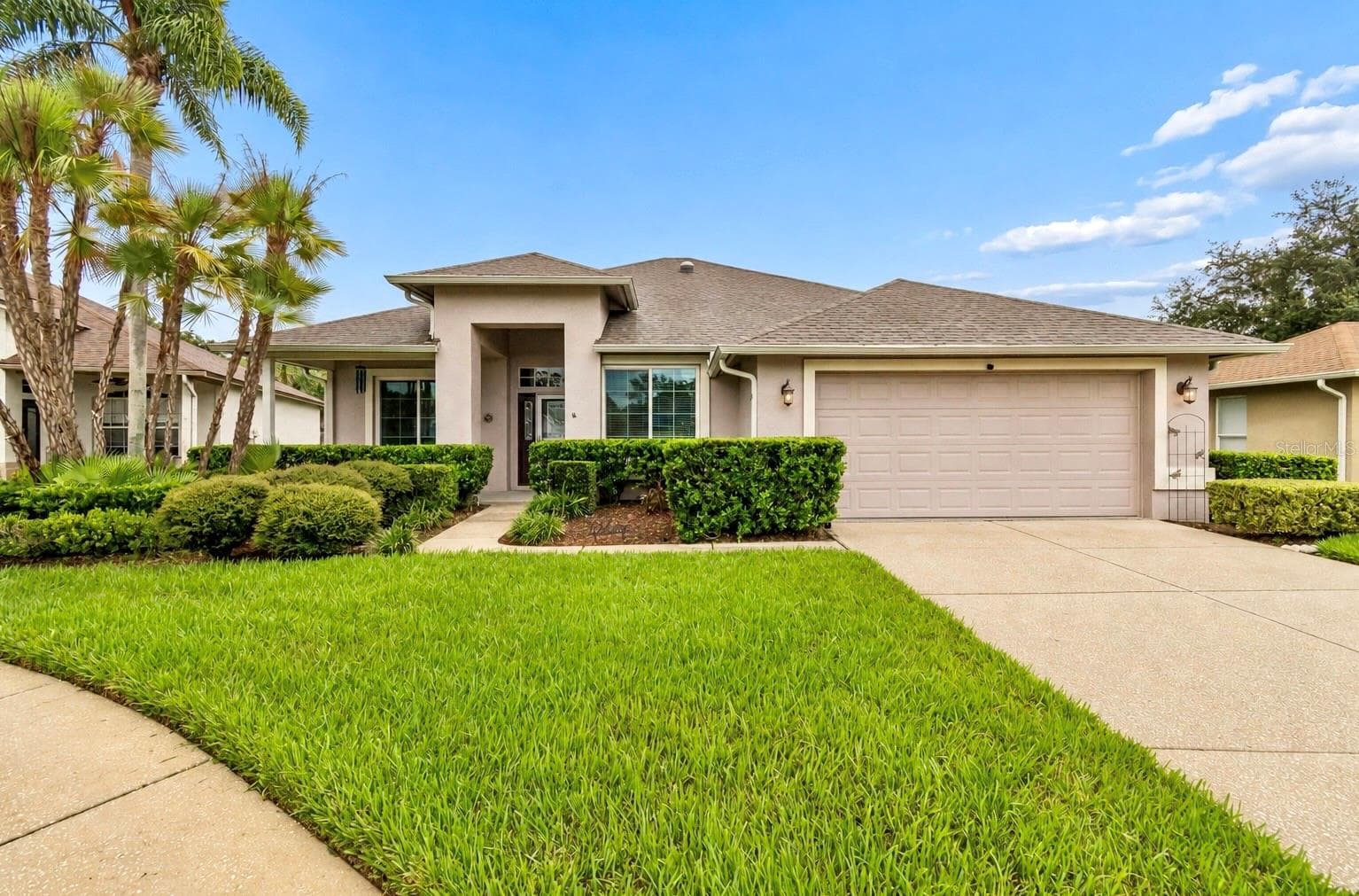 Single Family Residence at 5306 WATERLEAF CT, VALRICO, photo 2 of 96
