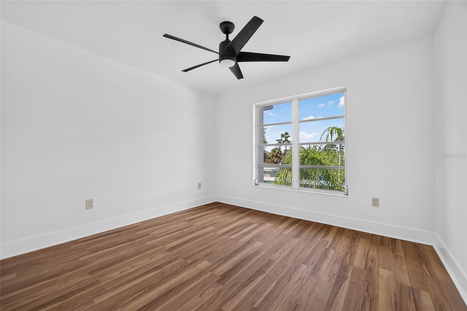 Condominium at 21260 BRINSON AVE #303, PORT CHARLOTTE, photo 15 of 35