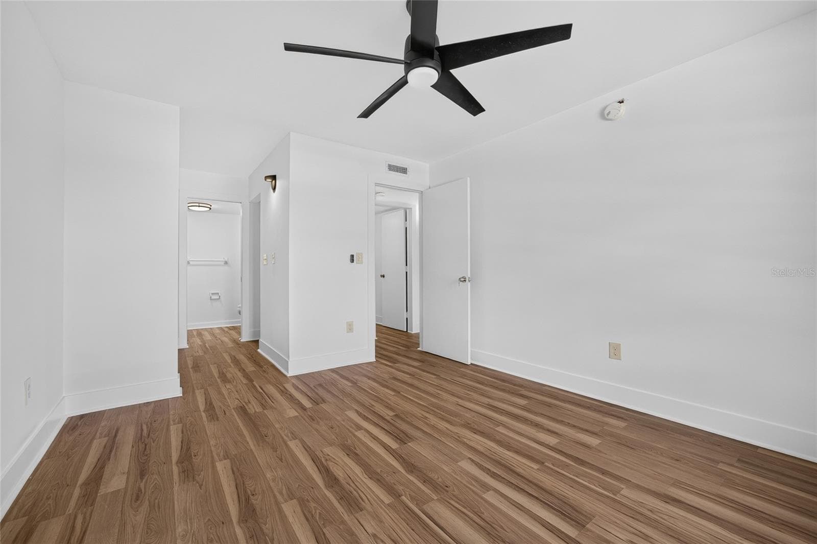 Condominium at 21260 BRINSON AVE #303, PORT CHARLOTTE, photo 16 of 35