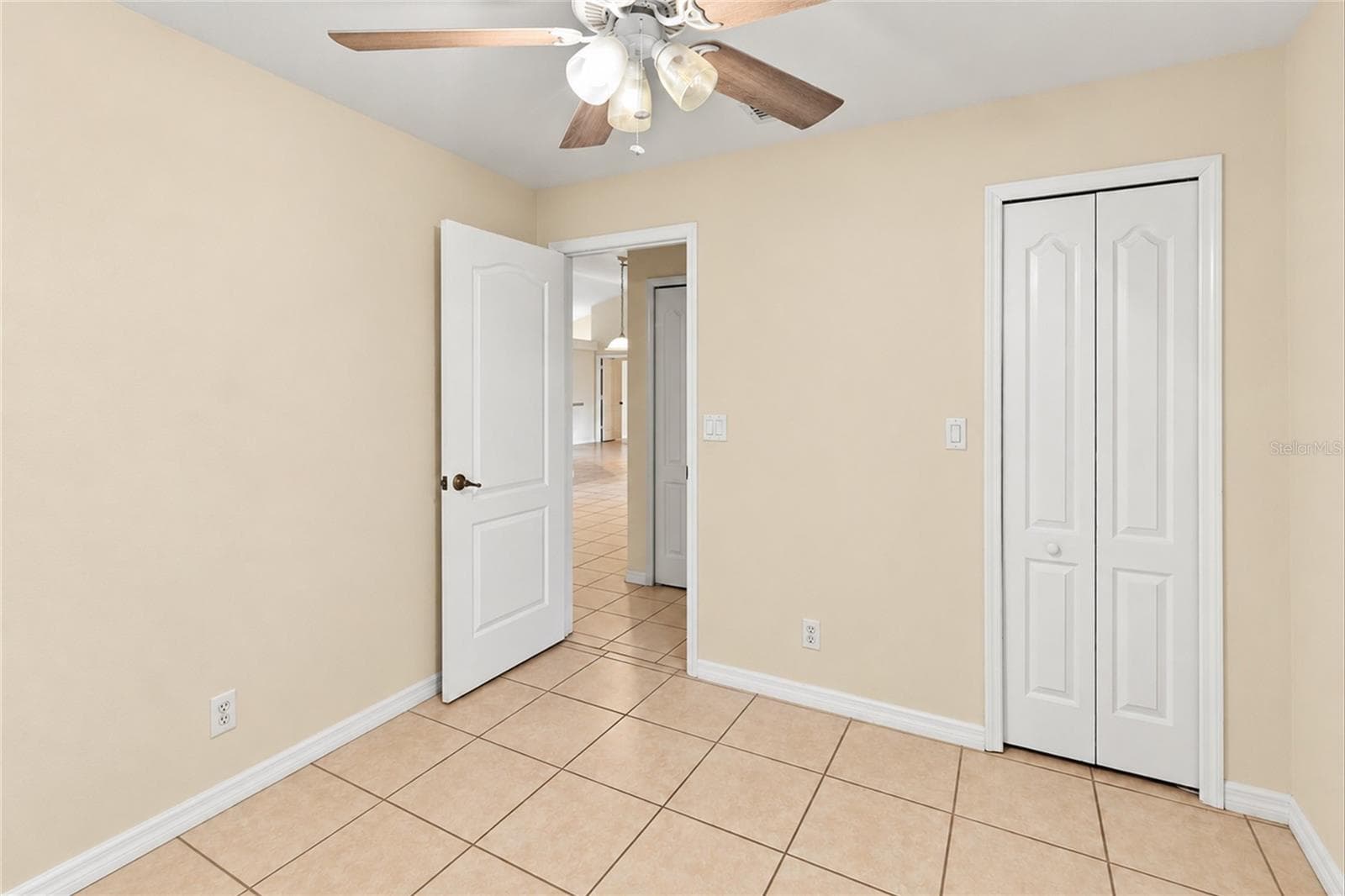 Single Family Residence at 447 RAVENSWOOD BLVD, PORT CHARLOTTE, photo 22 of 45