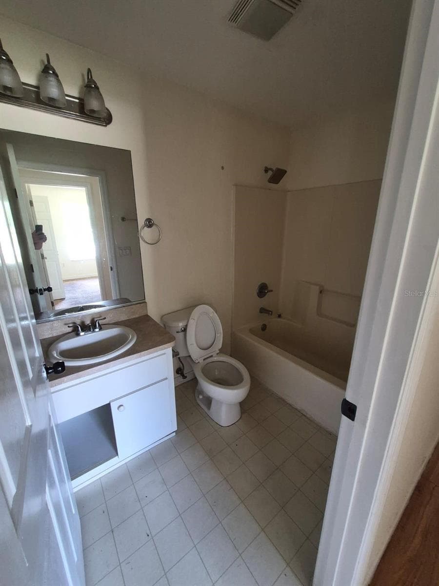 Single Family Residence at 25 DOGWOOD DRIVE CIR, OCALA, photo 6 of 7