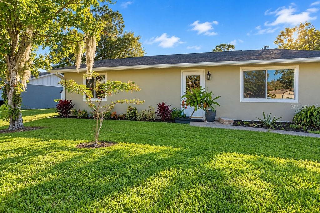 Single Family Residence at 2410 UNITY TREE DR, EDGEWATER, photo 3 of 40