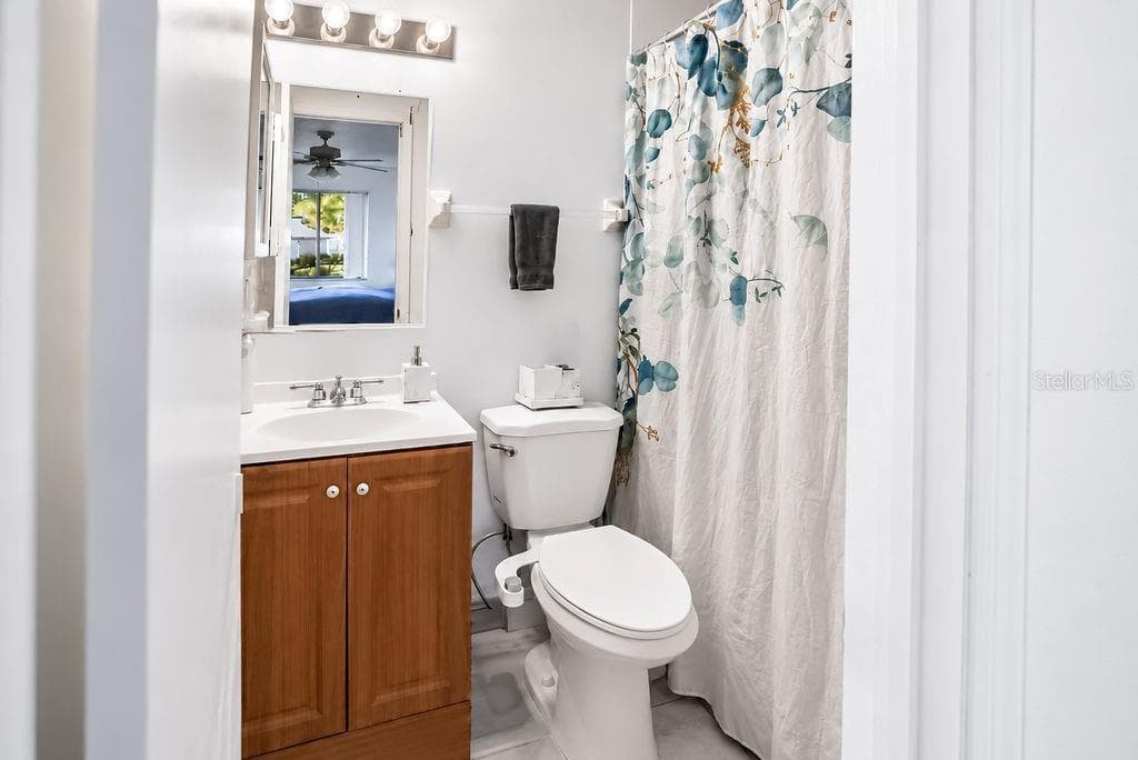 Single Family Residence at 2410 UNITY TREE DR, EDGEWATER, photo 19 of 40