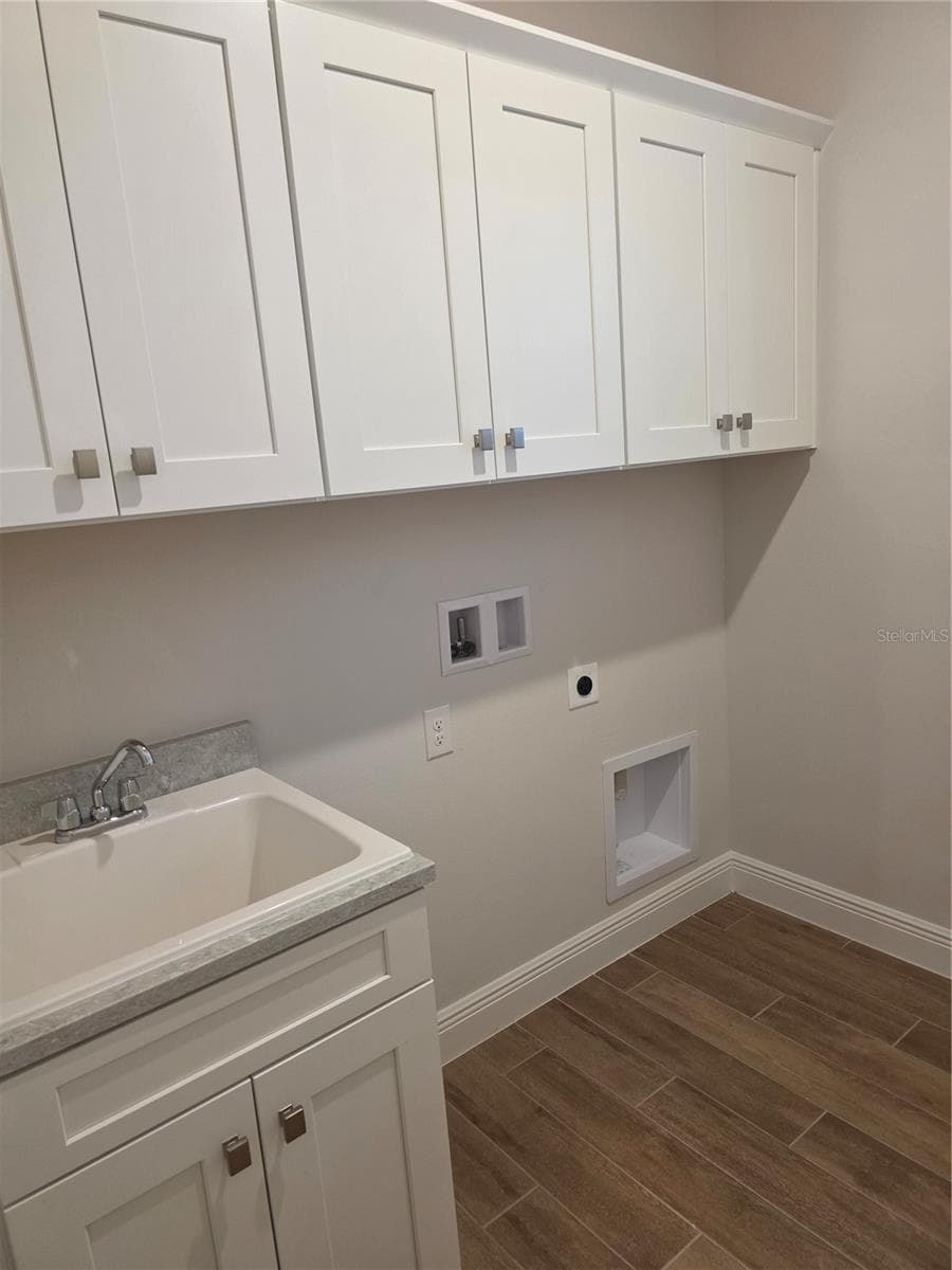 Single Family Residence at 11845 SHINE VIEW LN, WINTER GARDEN, photo 12 of 44