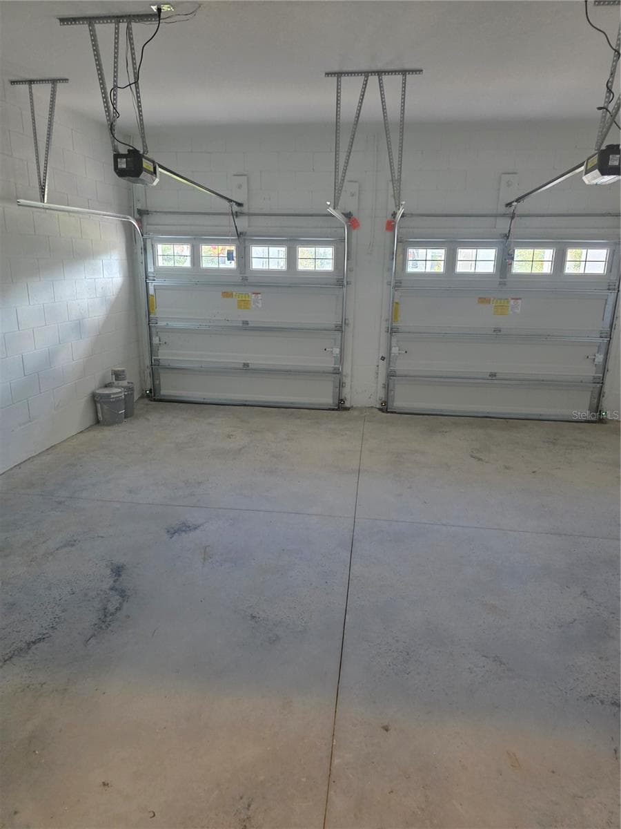 Single Family Residence at 11845 SHINE VIEW LN, WINTER GARDEN, photo 14 of 44