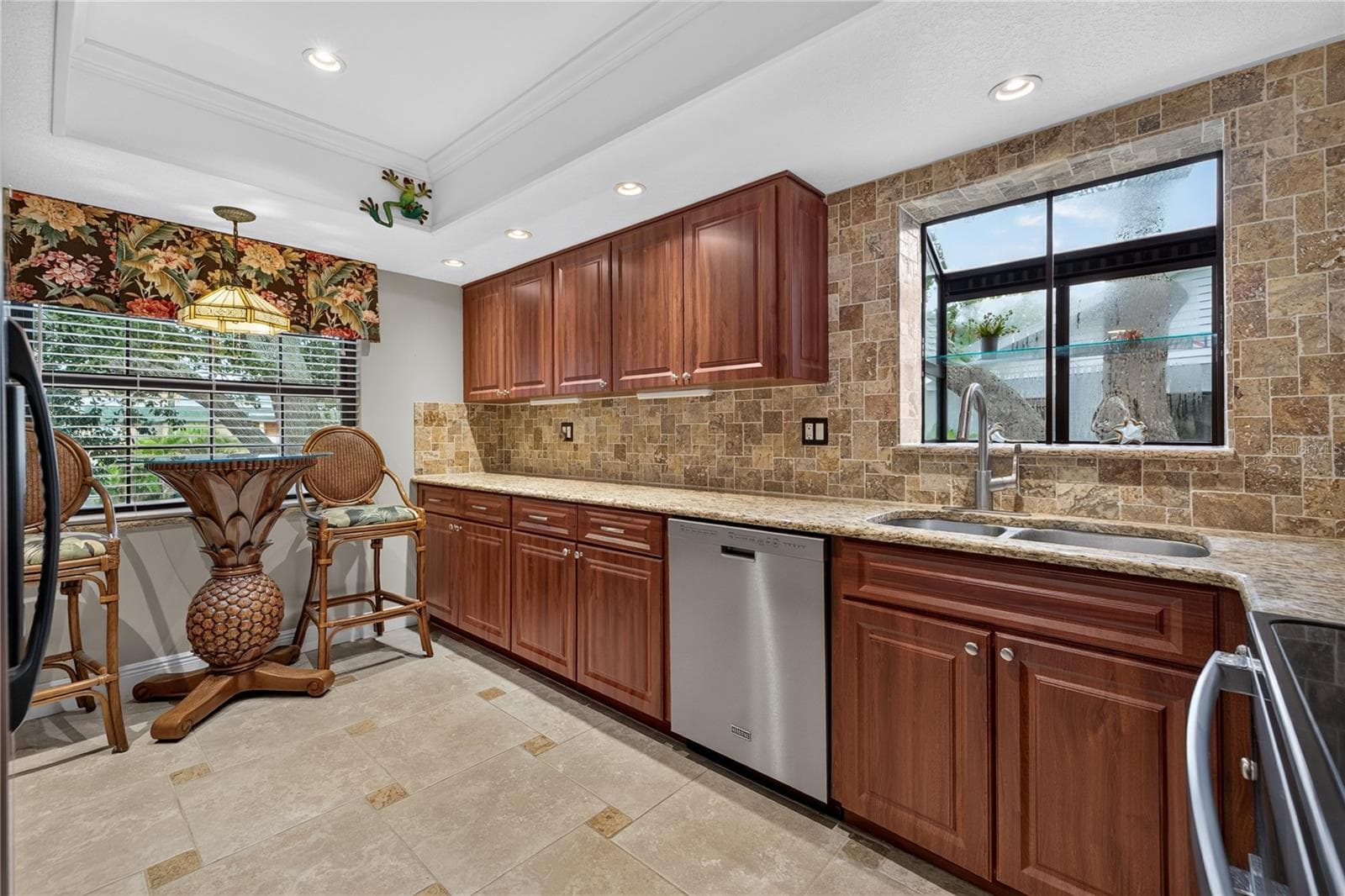 Kitchen - 11800 PARK BLVD #507, SEMINOLE