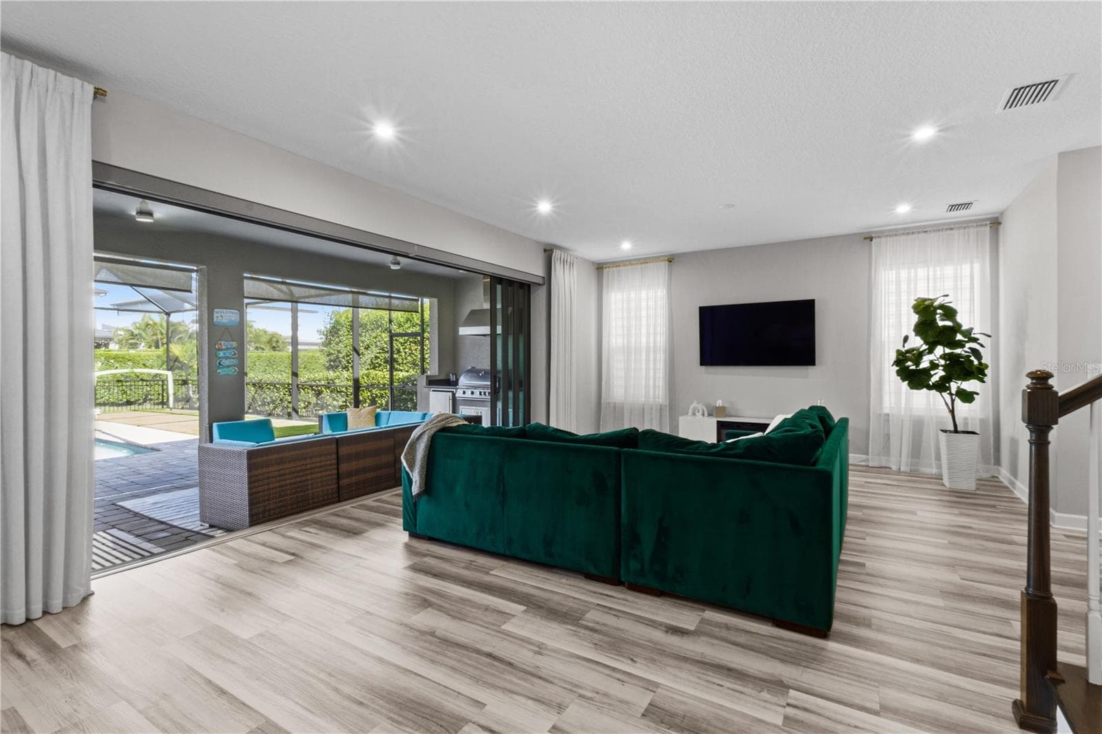 Single Family Residence at 9113 LUNA LN, SARASOTA, photo 19 of 95