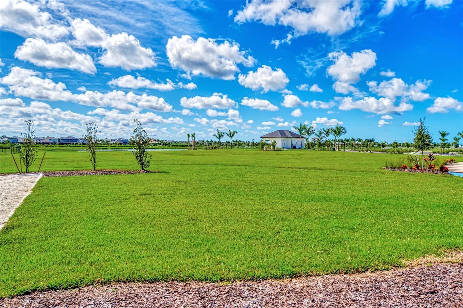 Single Family Residence at 9113 LUNA LN, SARASOTA, photo 87 of 95