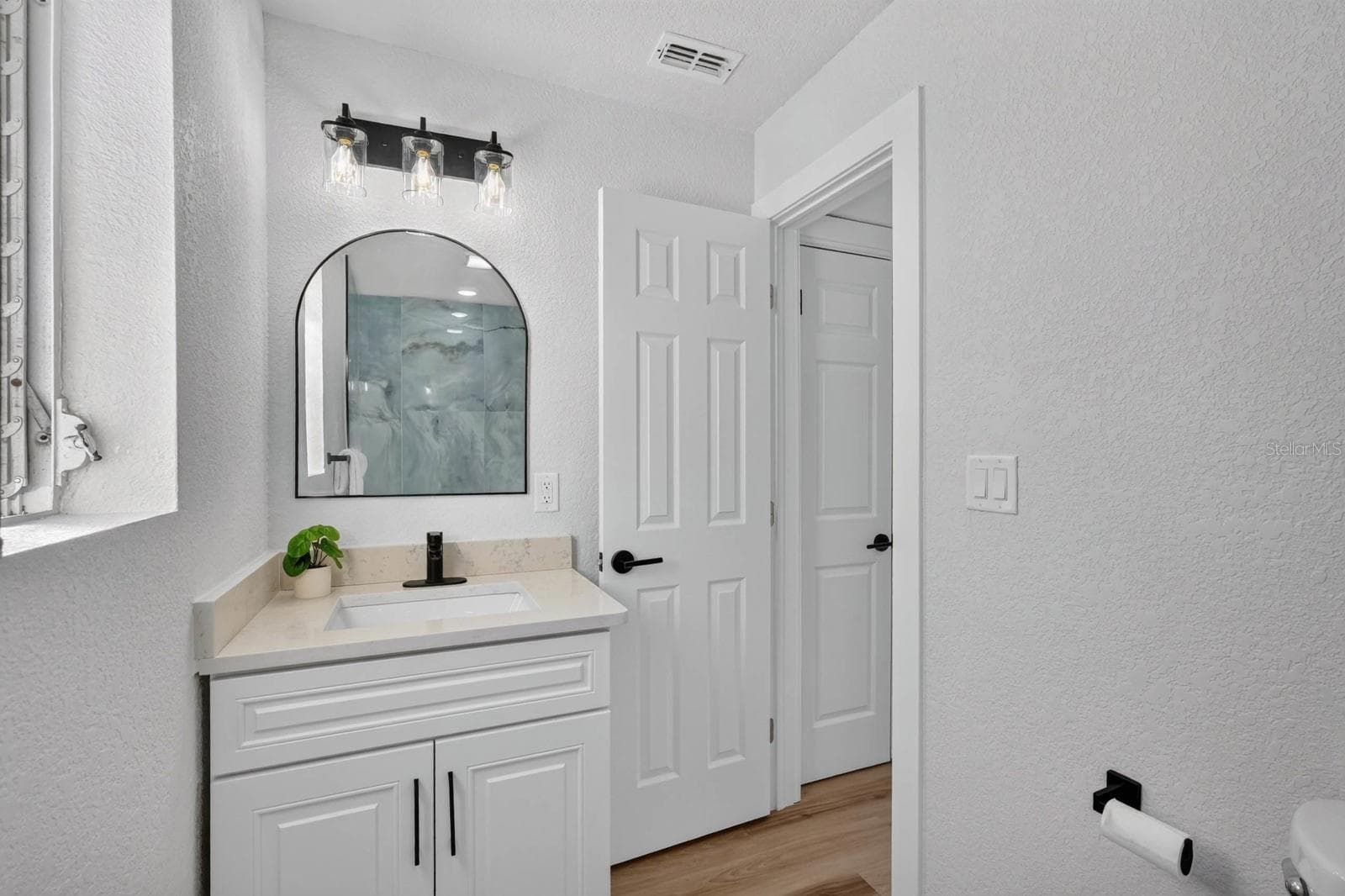 Single Family Residence at 801 LEWIS DR, DAYTONA BEACH, photo 30 of 49