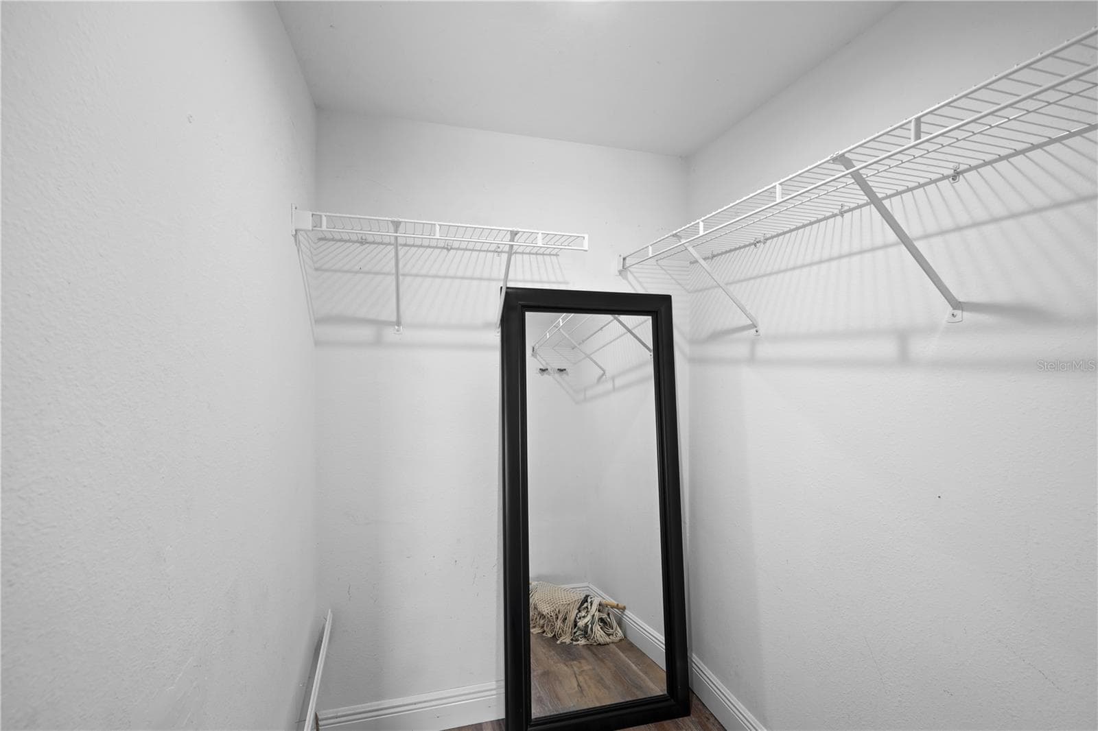 Walk-In Closet Guest Suite - 148 VISTA VIEW AVE, EAGLE LAKE