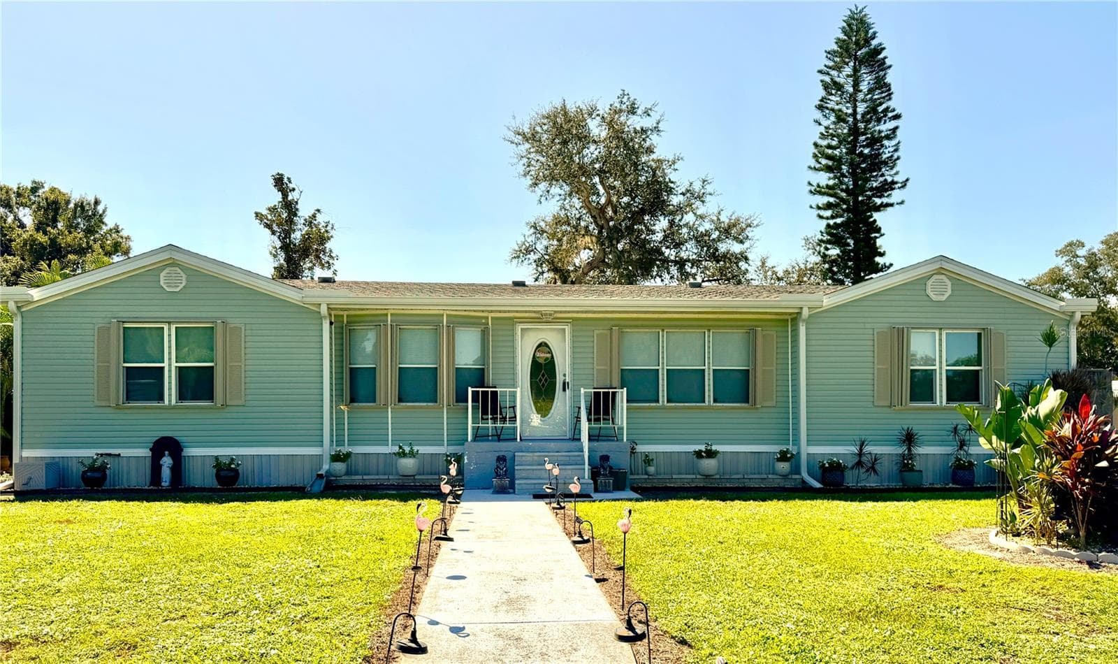 Doublewide situated on a double lot - 24437 HARBORVIEW RD #70, PORT CHARLOTTE