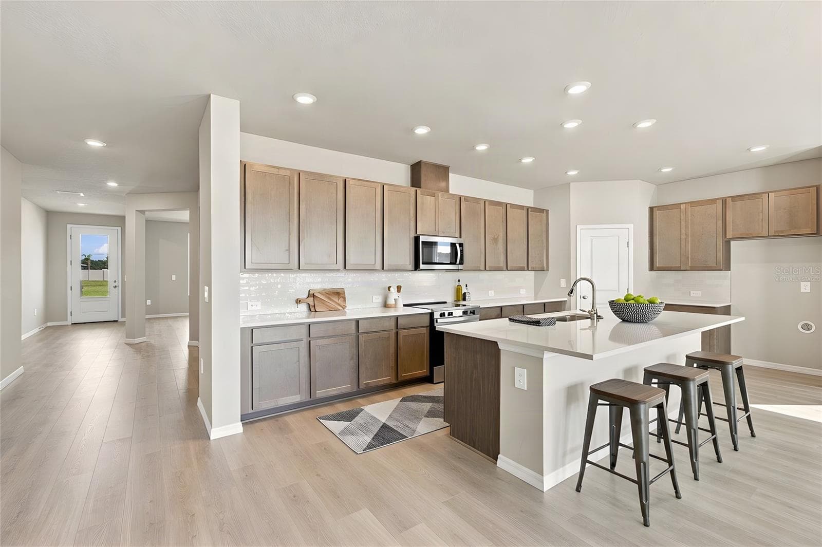 Kitchen **Virtually Staged - 437 SPRING HARVEST DR, PLANT CITY