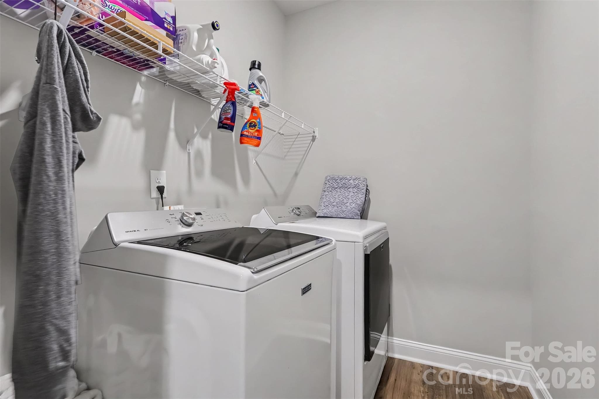 Laundry - 1301 Black Walnut Street, Monroe