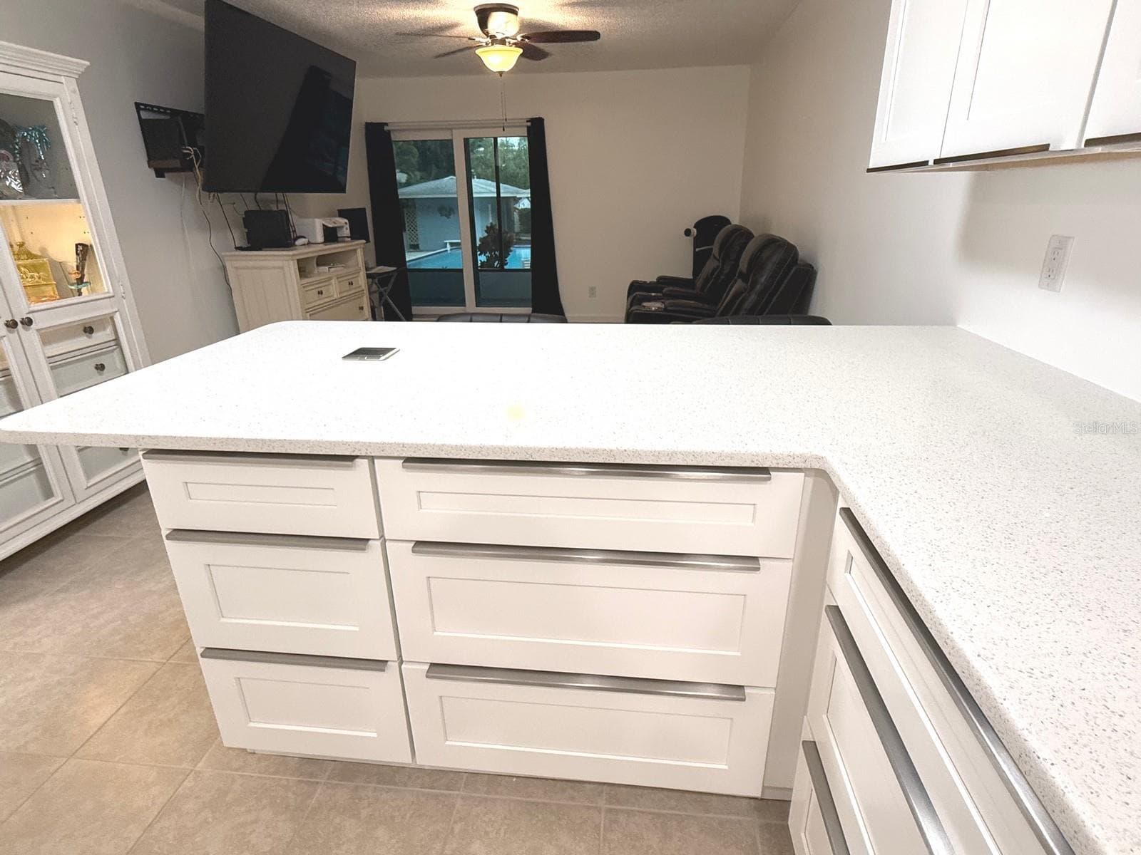 UPDATED to PERFECTION - 215 VALENCIA BLVD #107, BELLEAIR BLUFFS