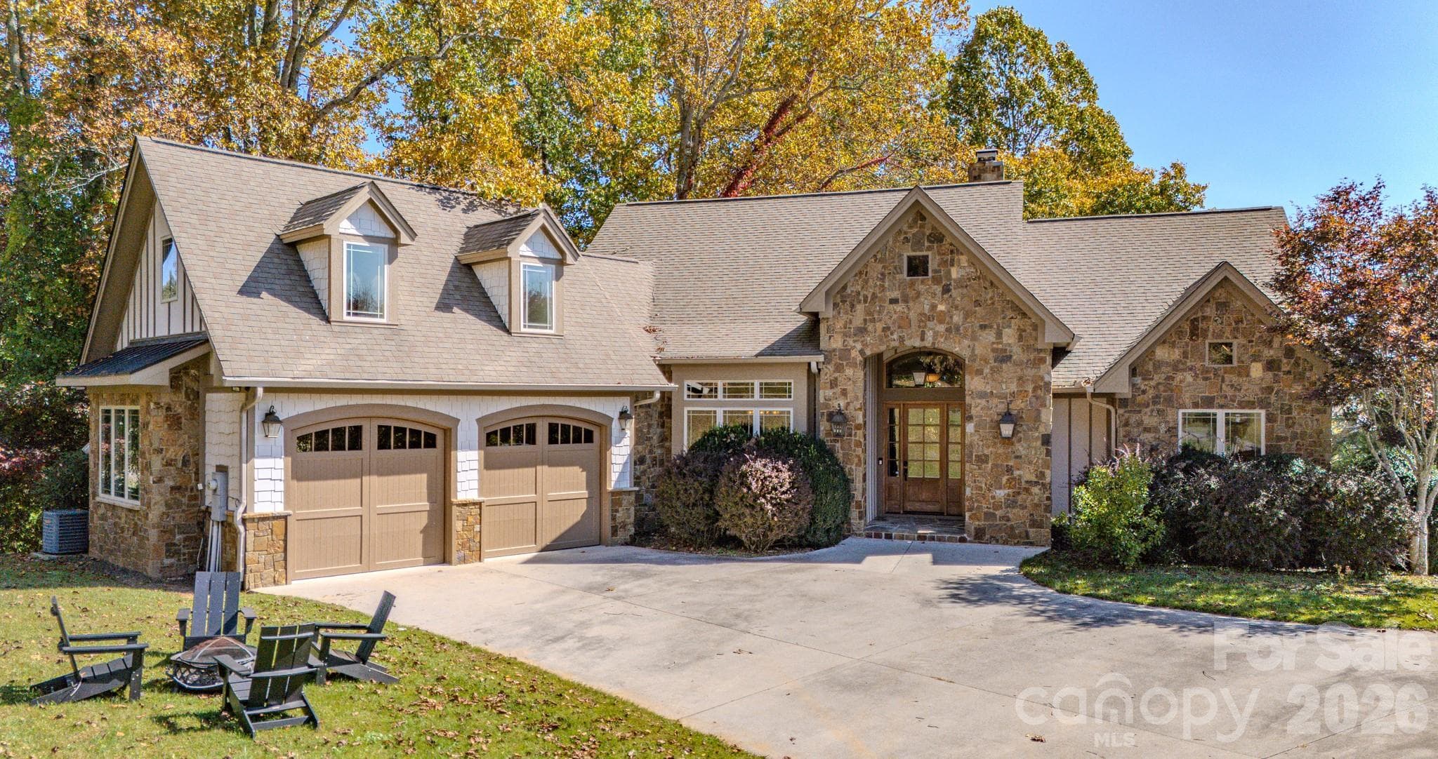 46 N Ridge Lane