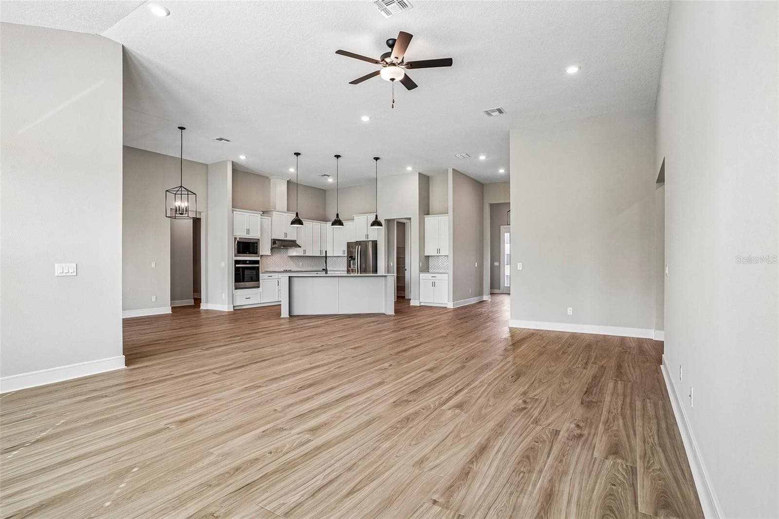 Single Family Residence at 3832 SADDLE HILL TRL, FRUITLAND PARK, photo 7 of 38