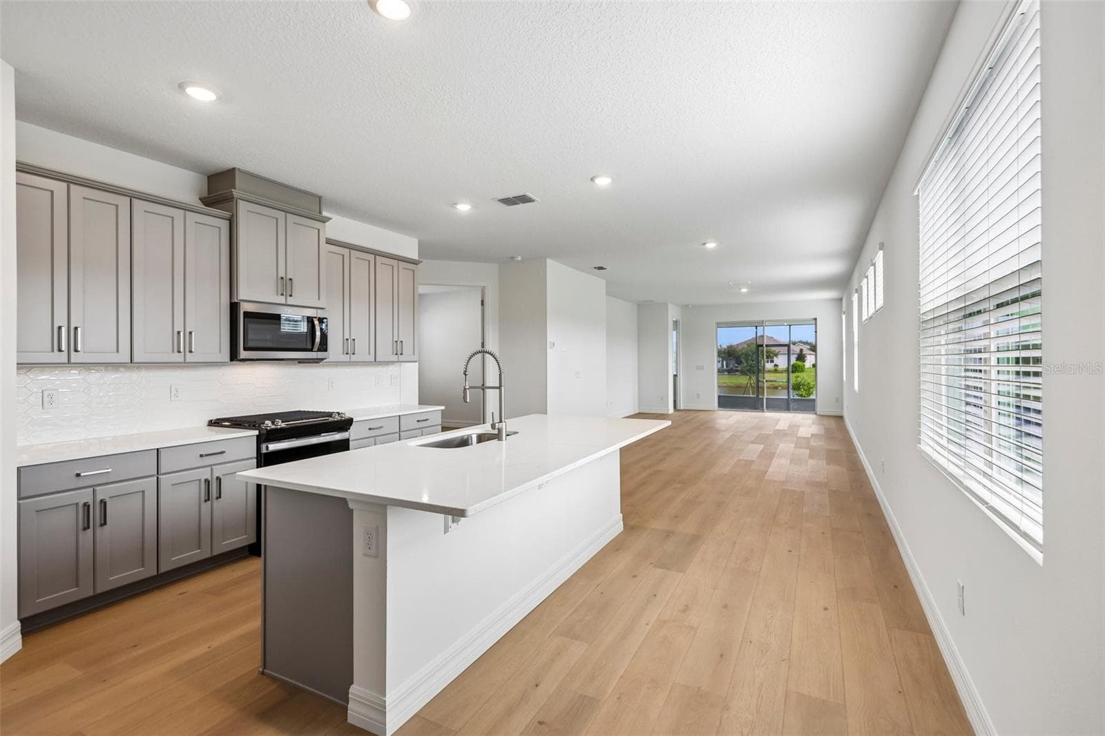 Single Family Residence at 3955 KENNEBUNK LOOP, MOUNT DORA, photo 10 of 30