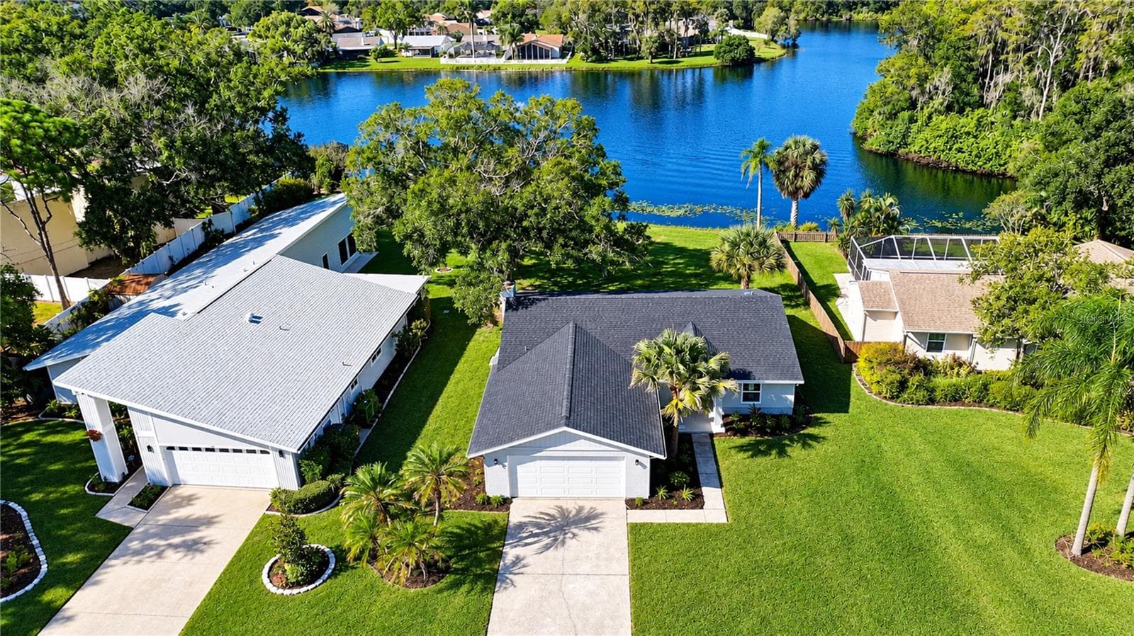 Single Family Residence at 404 LAKEVIEW DR, OLDSMAR, photo 4 of 56