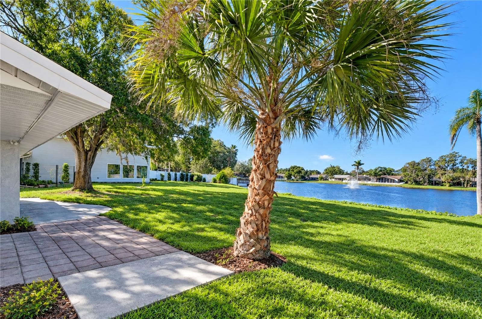 Single Family Residence at 404 LAKEVIEW DR, OLDSMAR, photo 42 of 56