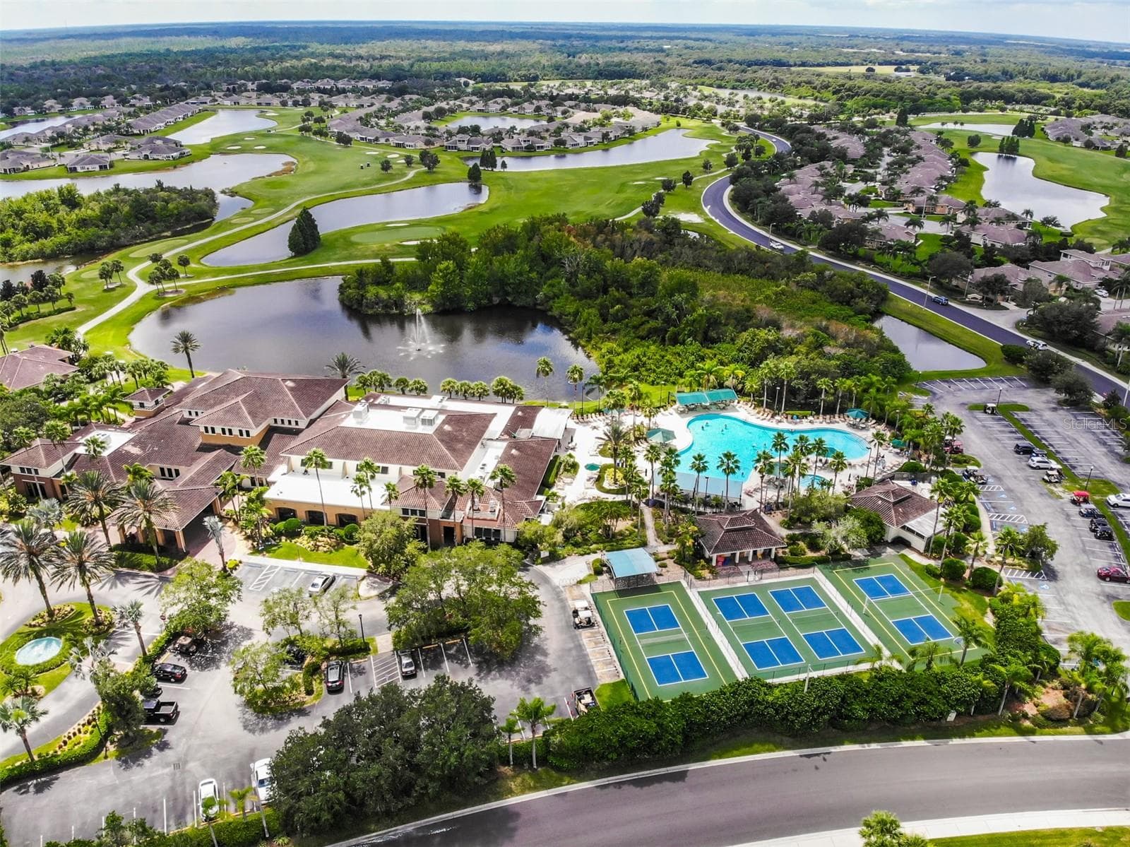 Condominium at 1510 LELAND DR, SUN CITY CENTER, photo 42 of 60