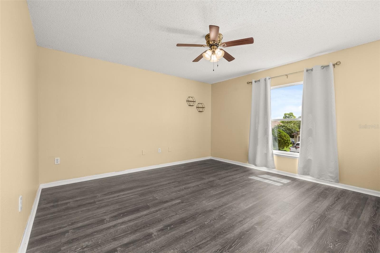 Single Family Residence at 5253 SUNSET CANYON DR, KISSIMMEE, photo 32 of 78