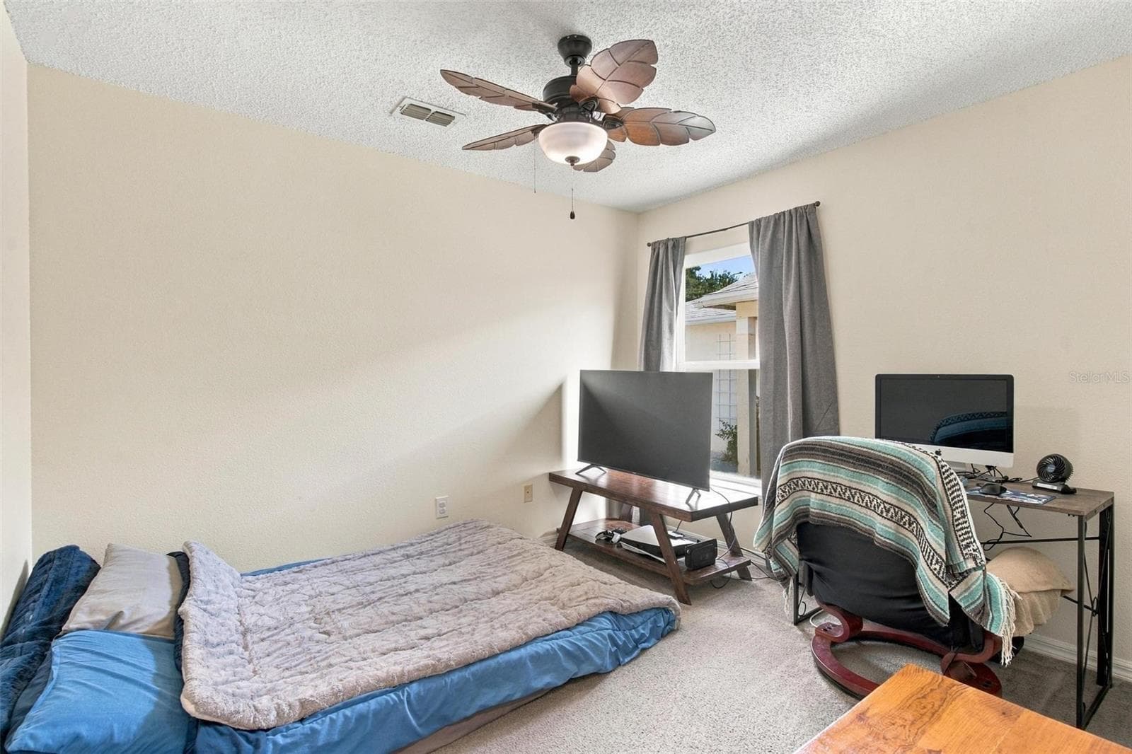 Bedroom 2 - 945 CLEAR CREEK CIR, CLERMONT