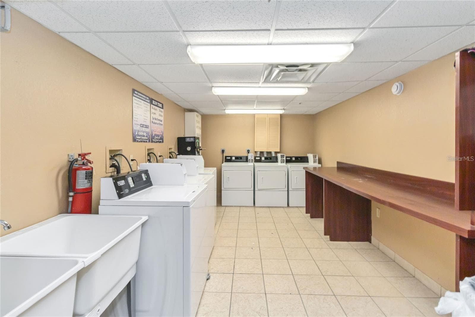 Condo - Hotel at 7601 CANADA AVE #419, ORLANDO, photo 19 of 20