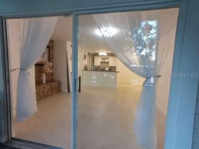 Condominium at 10024 STRAFFORD OAK CT #807, TAMPA, photo 8 of 48