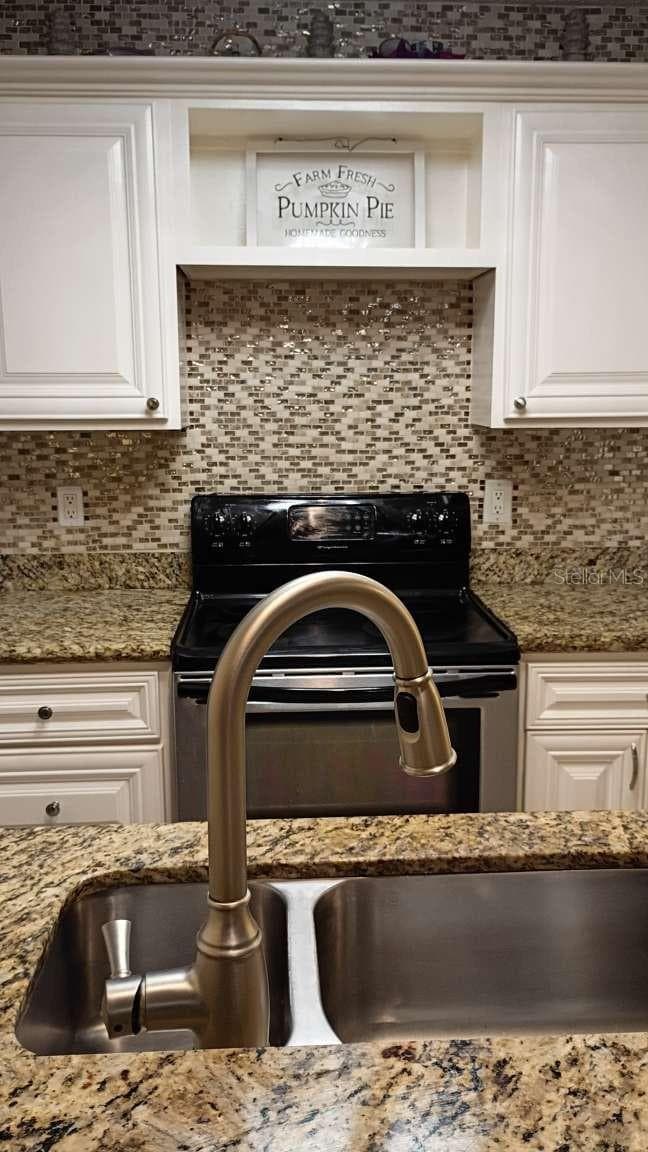 Condominium at 10024 STRAFFORD OAK CT #807, TAMPA, photo 18 of 48