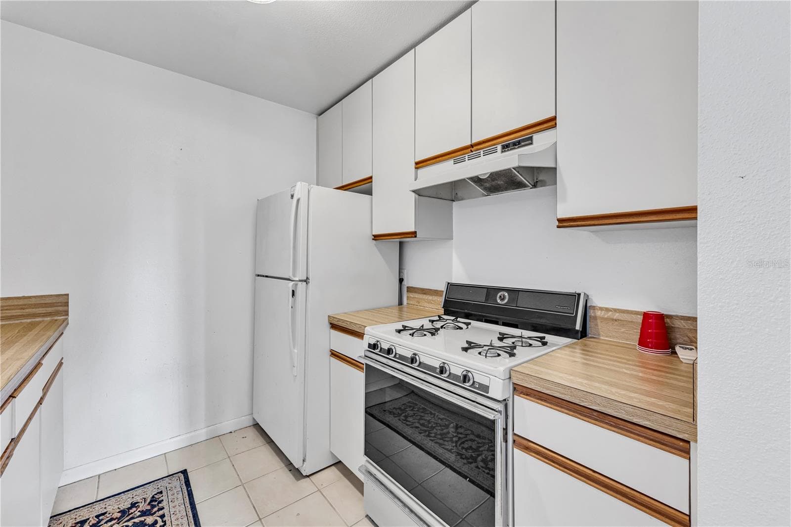 Condominium at 2050 SAN MARCOS DR SE #211, WINTER HAVEN, photo 10 of 23