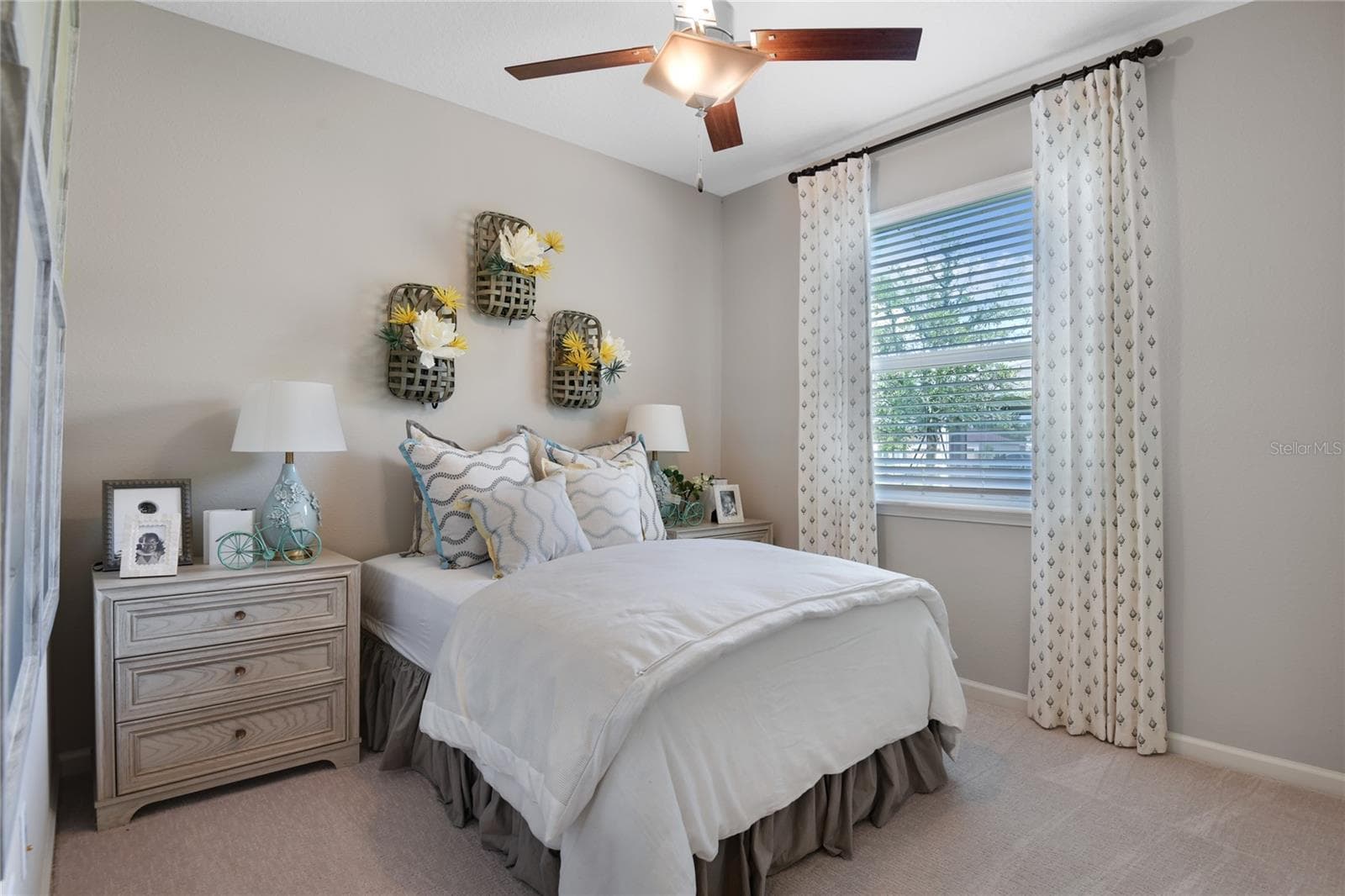 Single Family Residence at 35 ENCLAVE AVE, PALM COAST, photo 14 of 18