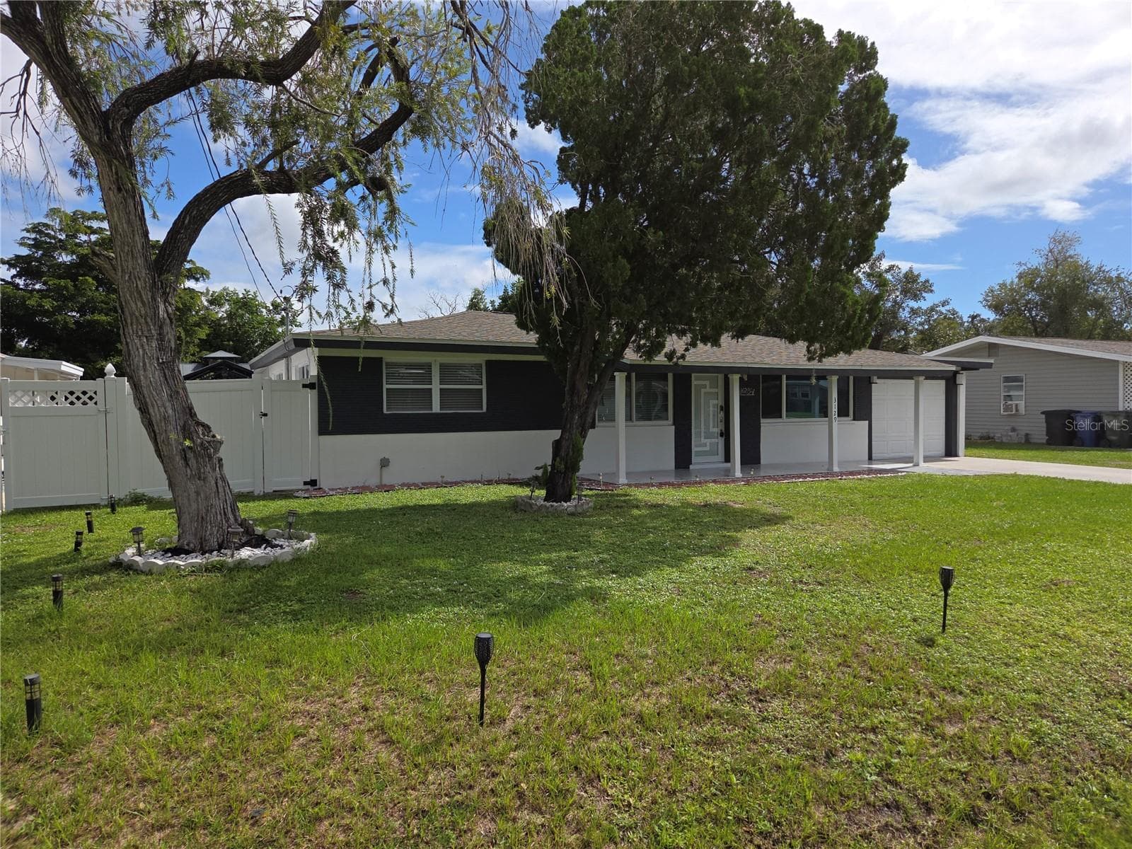 Single Family Residence at 3129 BALDWIN AVE, SARASOTA, photo 3 of 46