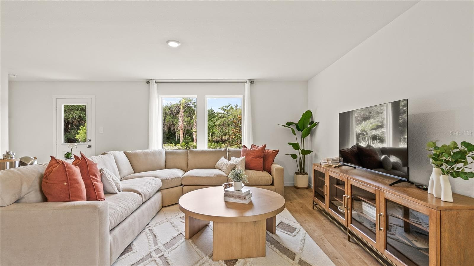 Single Family Residence at 6128 SWAMP BAY DR, EDGEWATER, photo 9 of 30