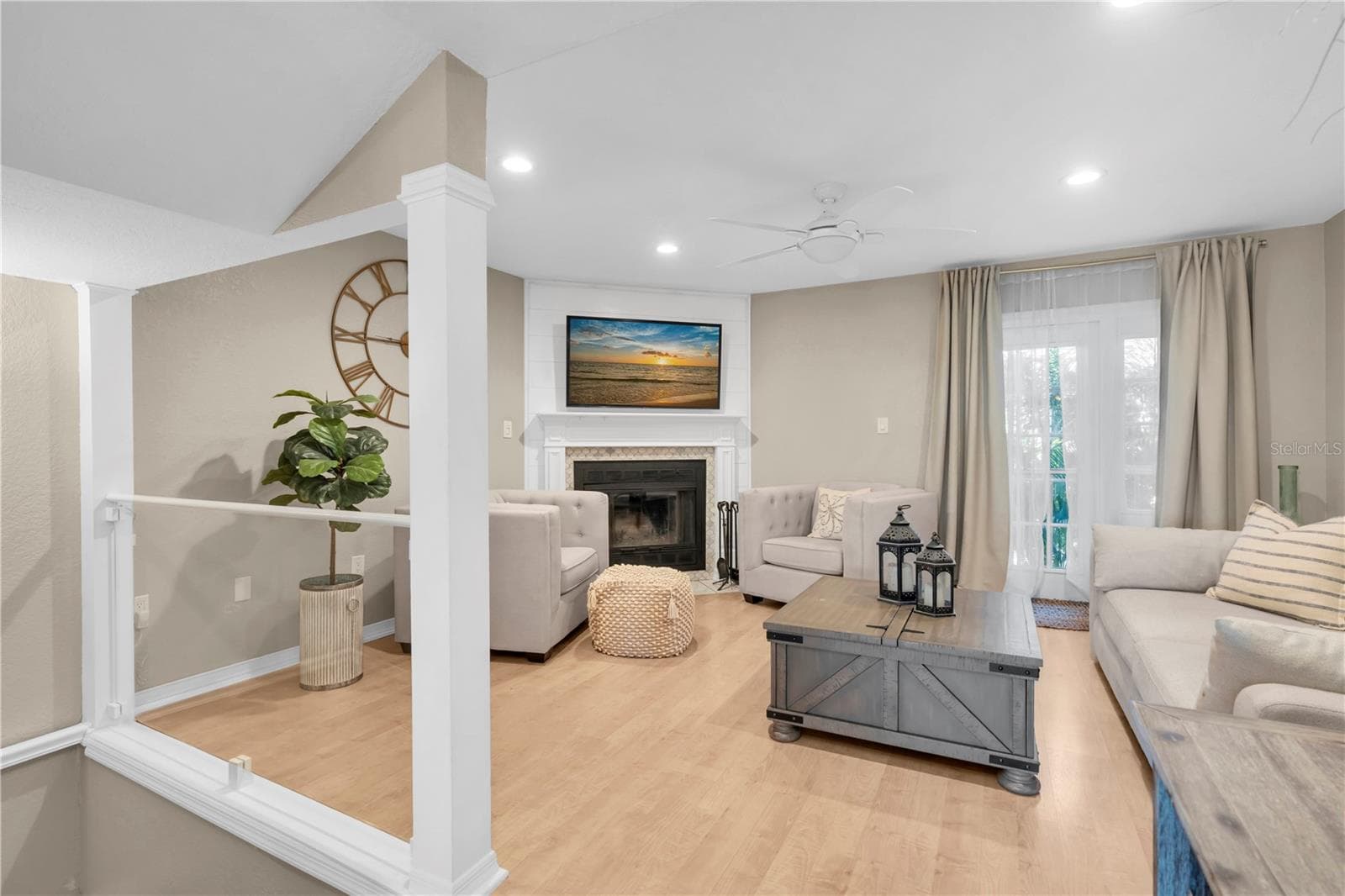Townhouse at 9154 BLIND PASS RD, ST PETE BEACH, photo 5 of 52