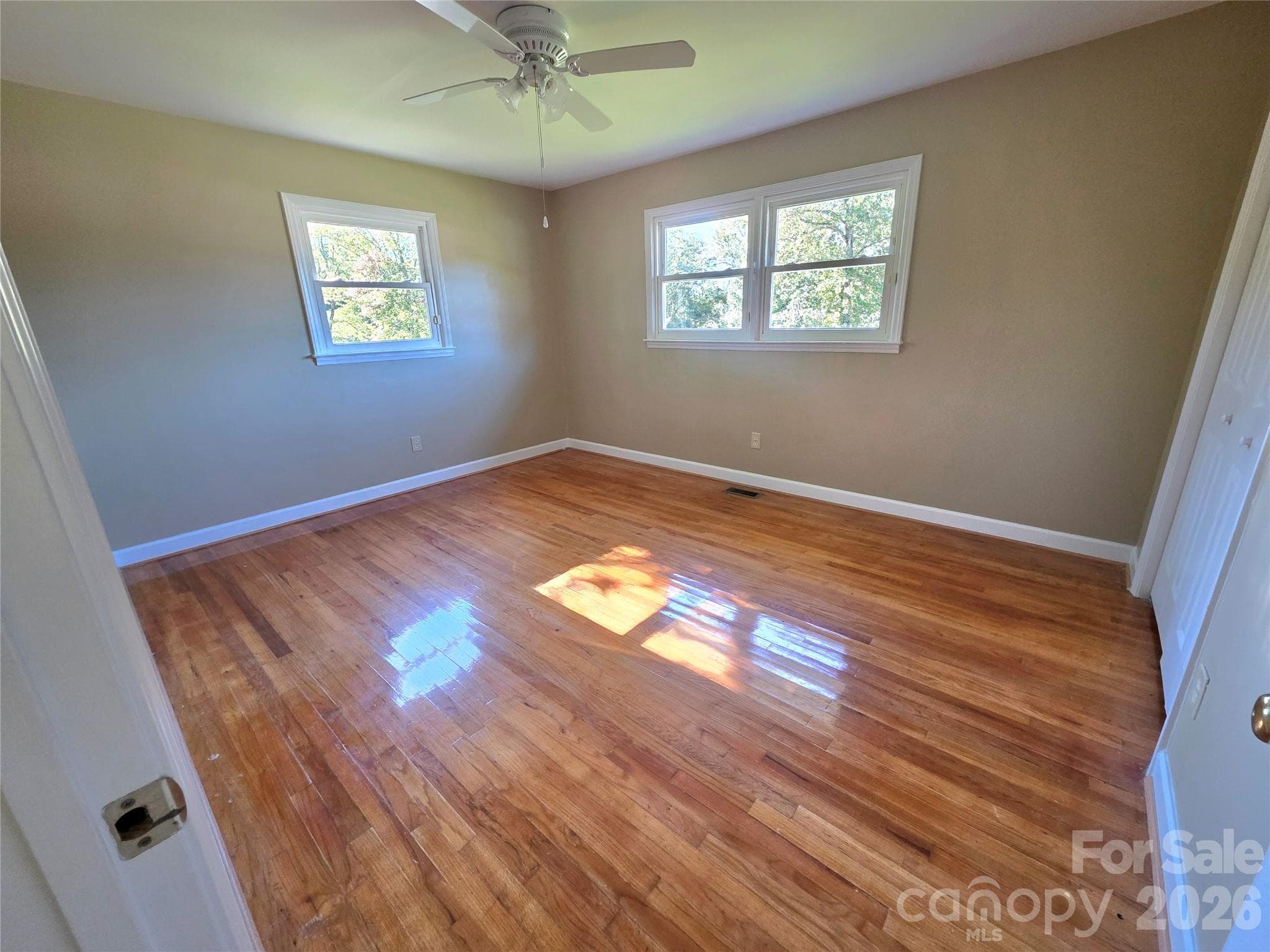 Single Family Residence at 4240 Dawnwood Drive, Gastonia, photo 7 of 16