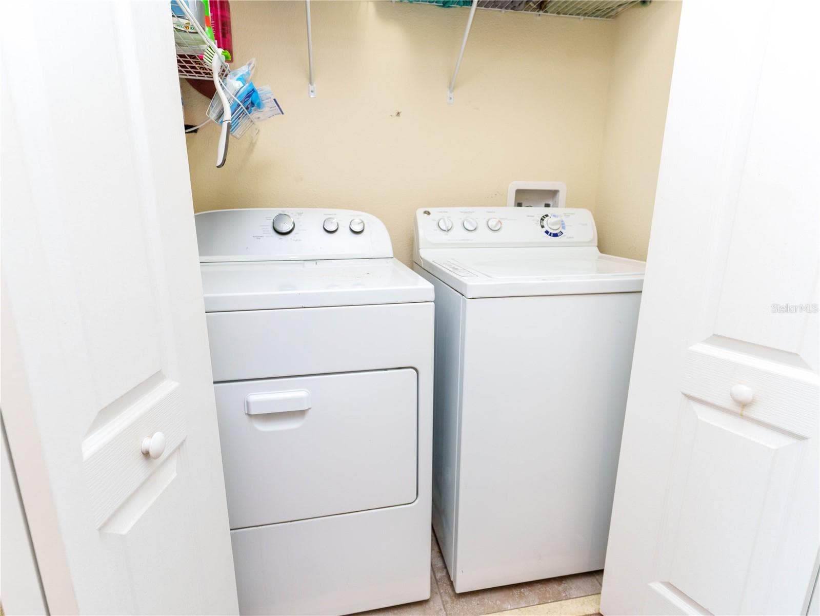 Townhouse at 9812 TRUMPET VINE LOOP, TRINITY, photo 9 of 14