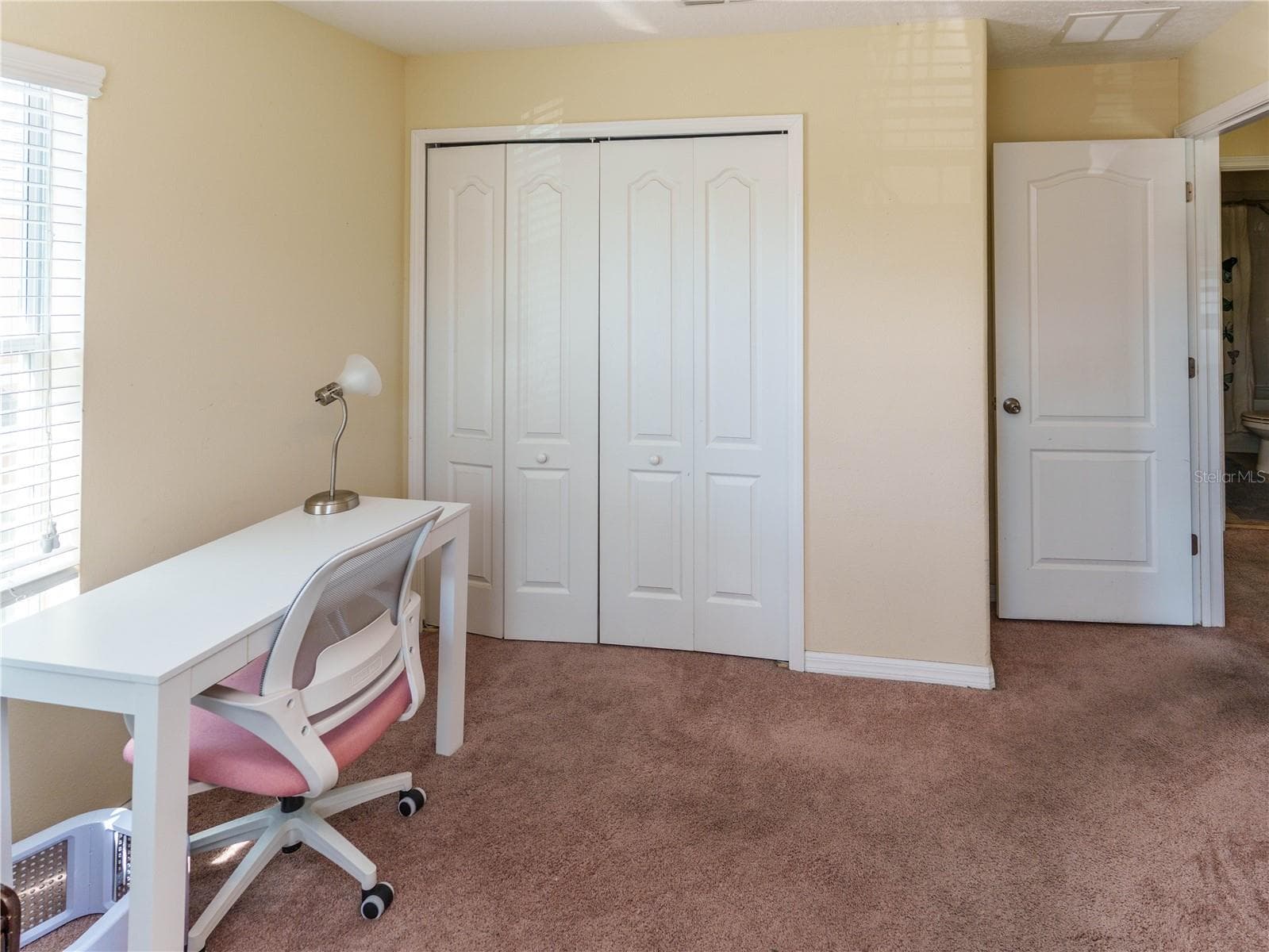 Townhouse at 9812 TRUMPET VINE LOOP, TRINITY, photo 10 of 14
