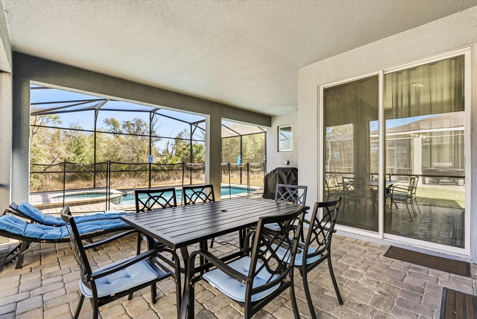 Single Family Residence at 2009 TROPICAL PALMS CIR, KISSIMMEE, photo 42 of 55