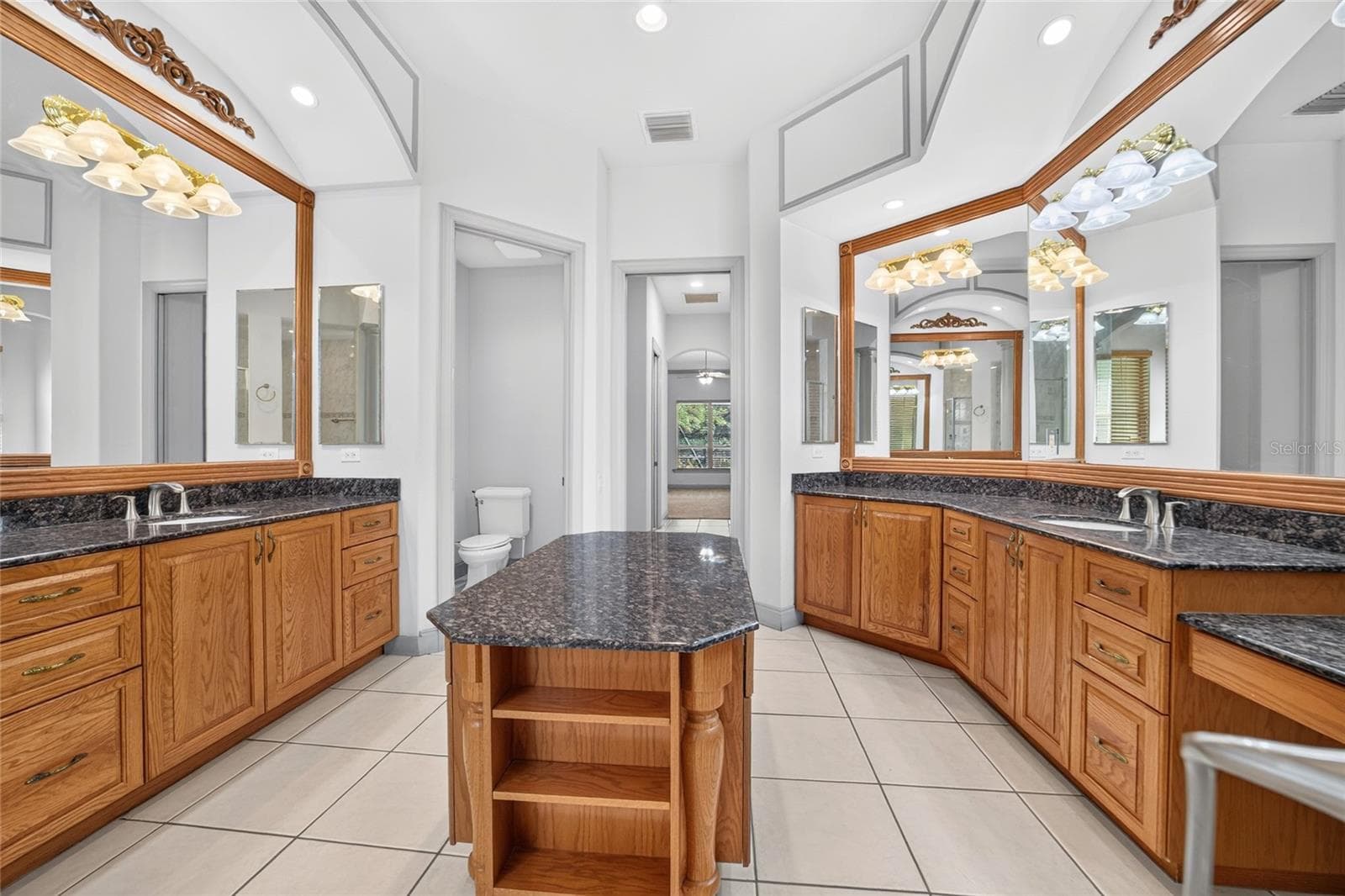 Single Family Residence at 609 SE 47TH LOOP, OCALA, photo 51 of 99