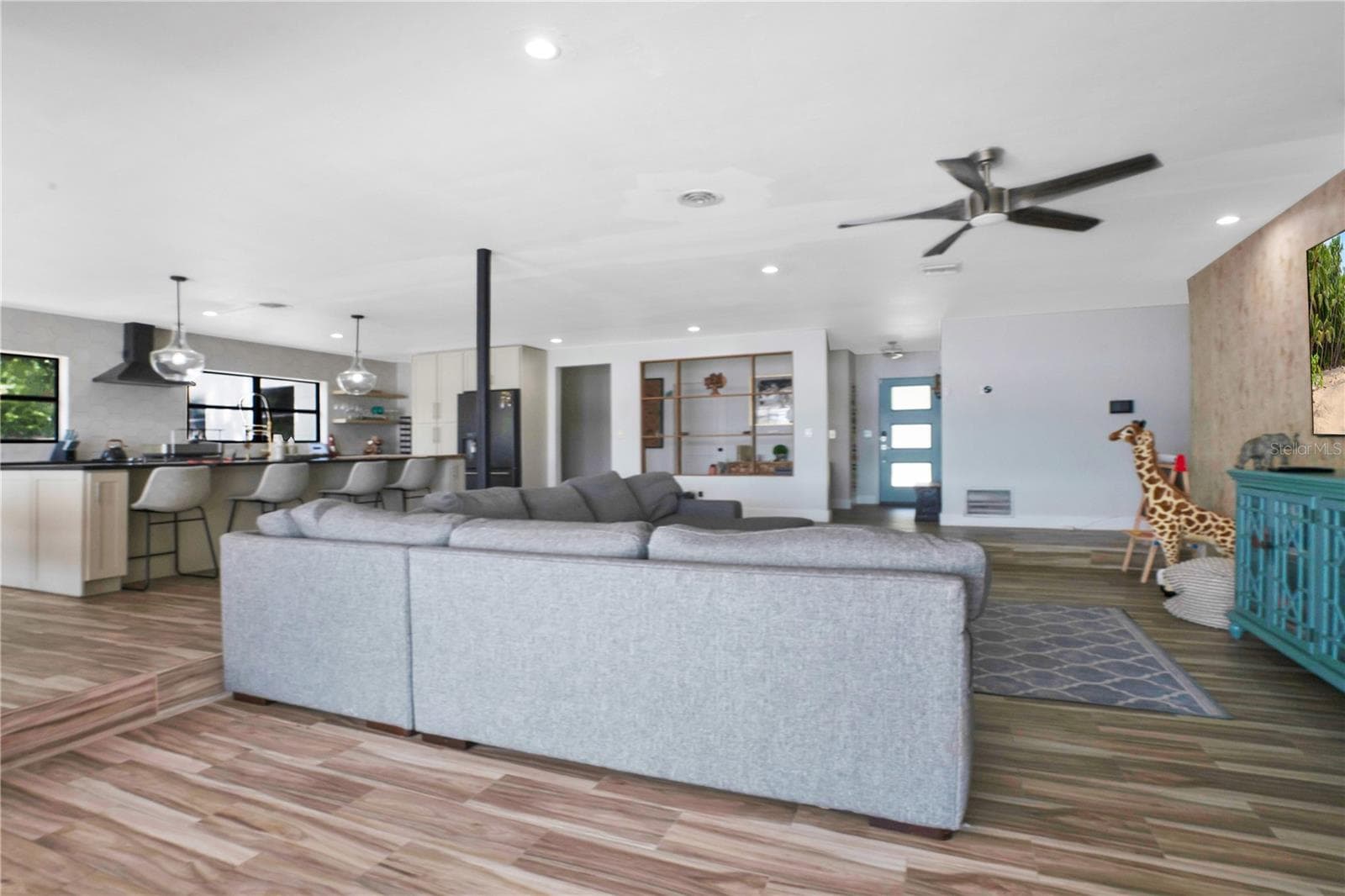 Single Family Residence at 1520 ROCK LAKE DR, ORLANDO, photo 14 of 63