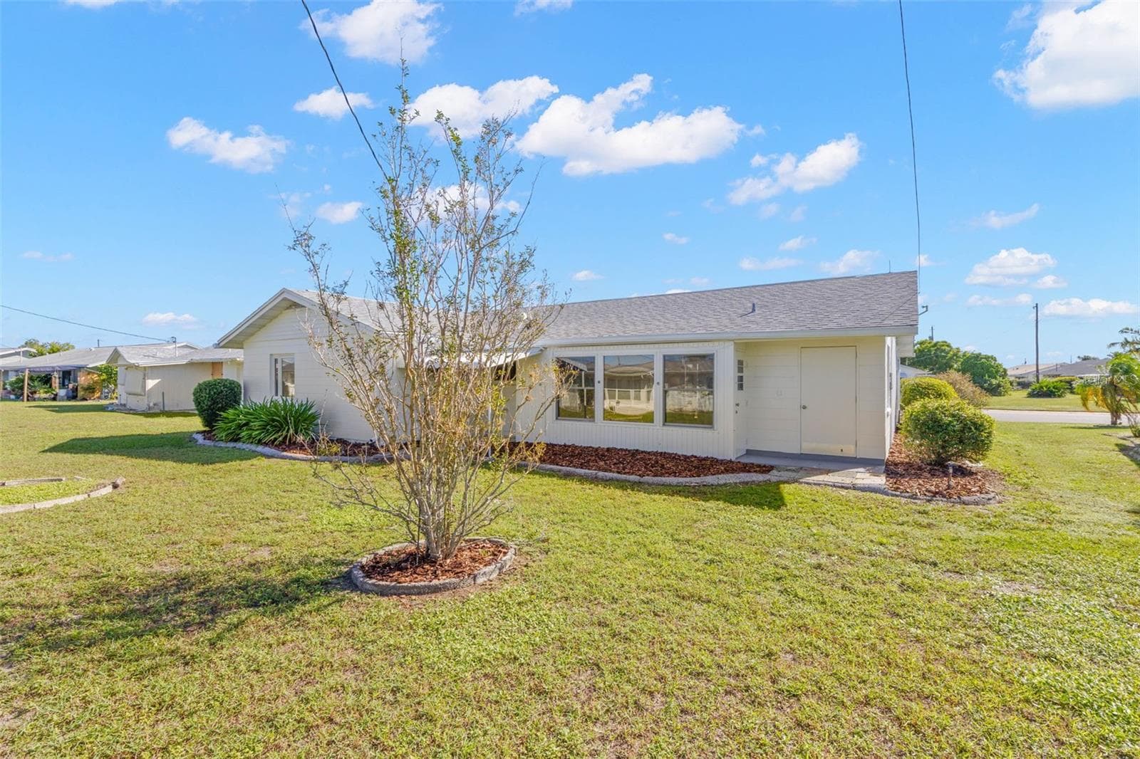 Single Family Residence at 1220 VALLEY FORGE BLVD, SUN CITY CENTER, photo 19 of 23