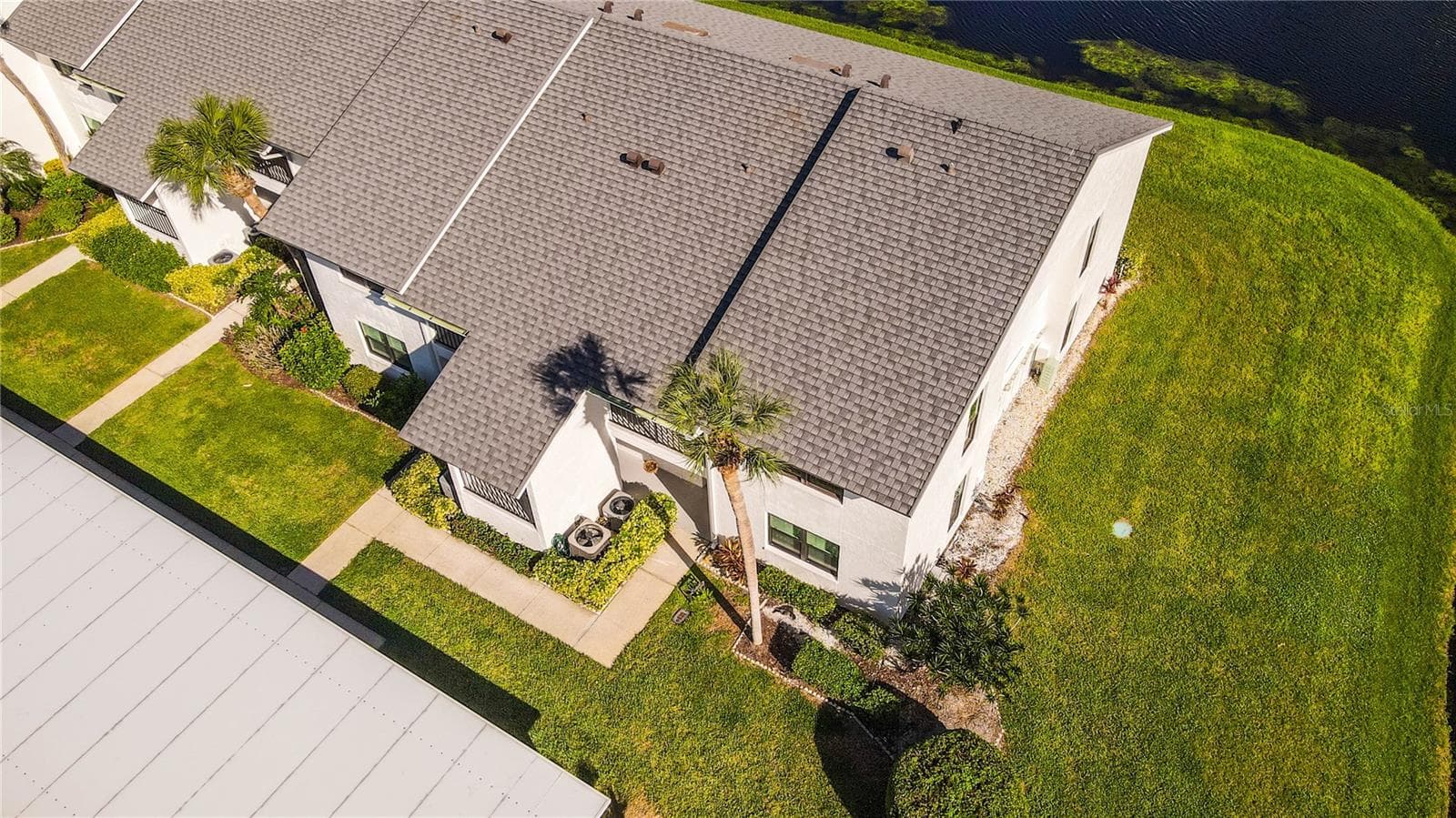 Condominium at 1100 CAPRI ISLES BLVD #318, VENICE, photo 4 of 32