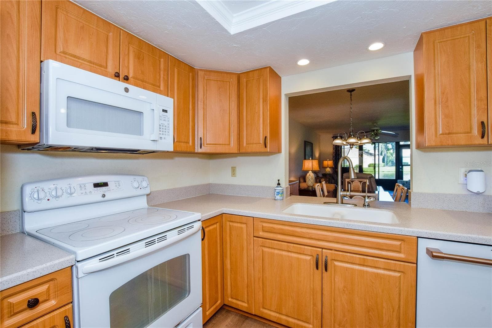 Condominium at 1100 CAPRI ISLES BLVD #318, VENICE, photo 23 of 32