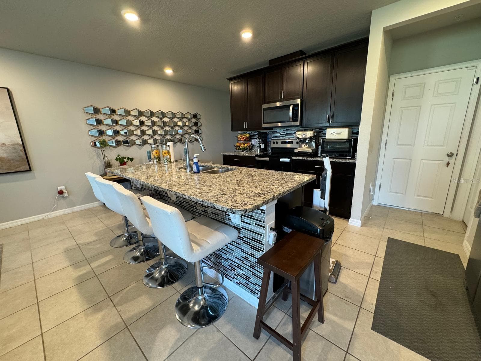 Townhouse at 1119 DESERT CANDLE DR, OCOEE, photo 5 of 26