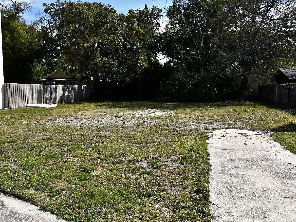 Lot View from 10th St - 1754 10TH ST, SARASOTA