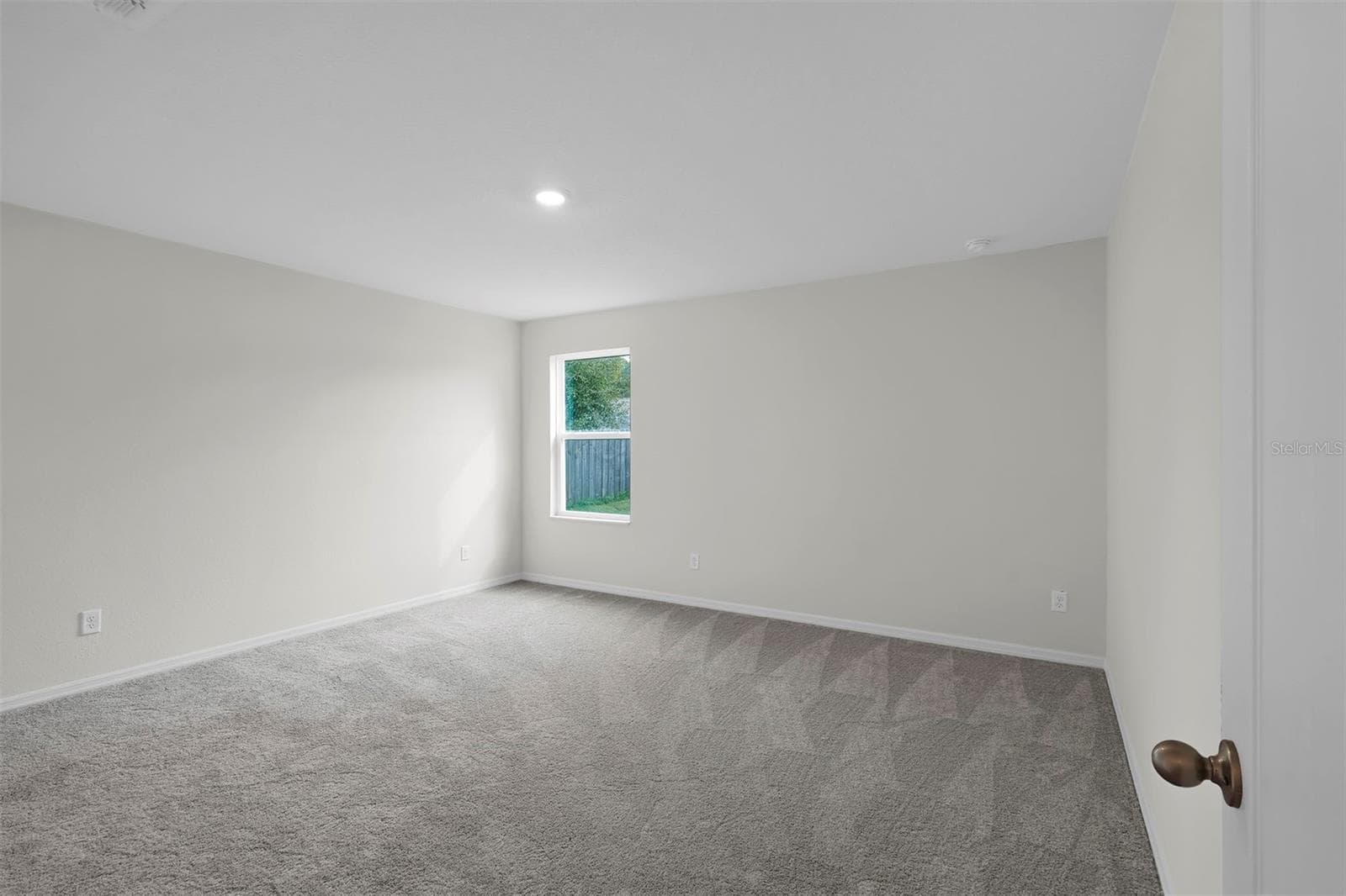 Single Family Residence at 176 MARION OAKS LN, OCALA, photo 7 of 11