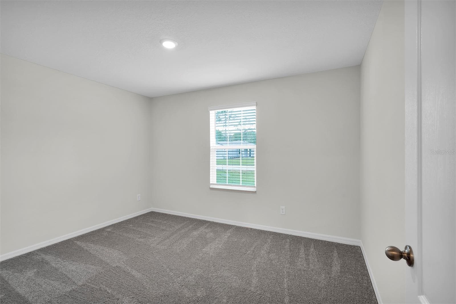 Single Family Residence at 176 MARION OAKS LN, OCALA, photo 9 of 11