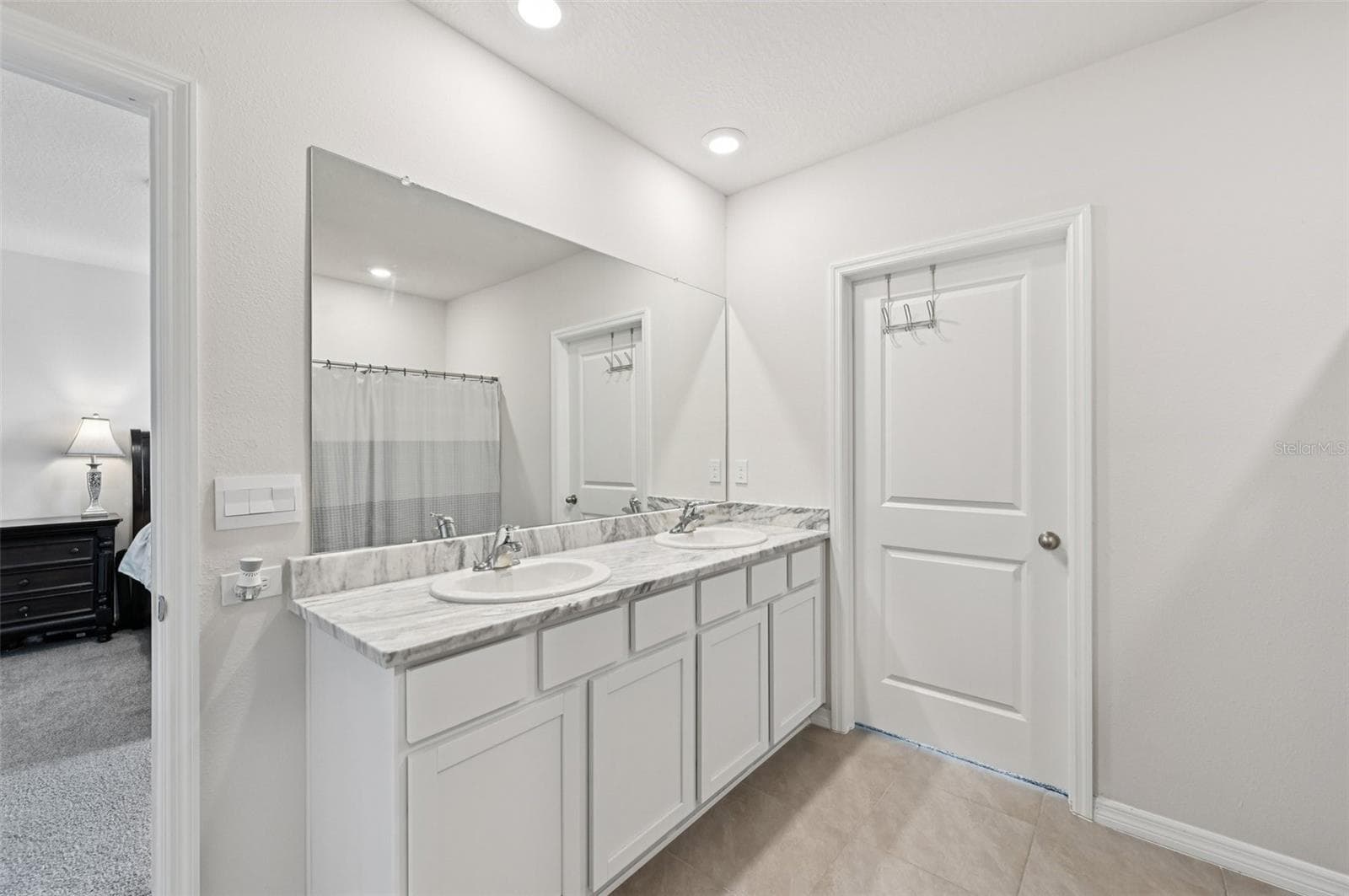 Single Family Residence at 5129 ADEGA WAY, BRADENTON, photo 17 of 33